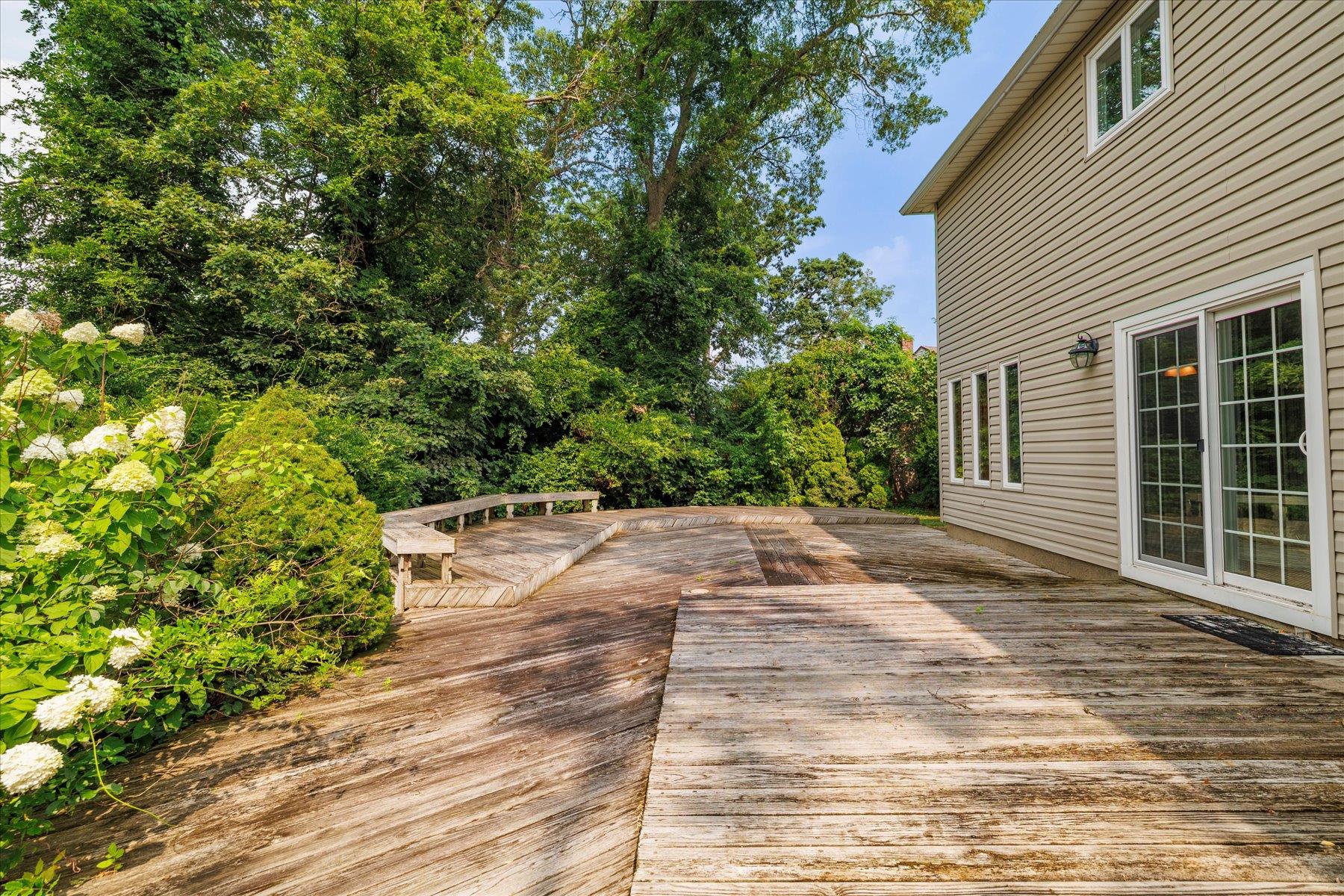 185 Maxine Court, West Hempstead, NY 11552