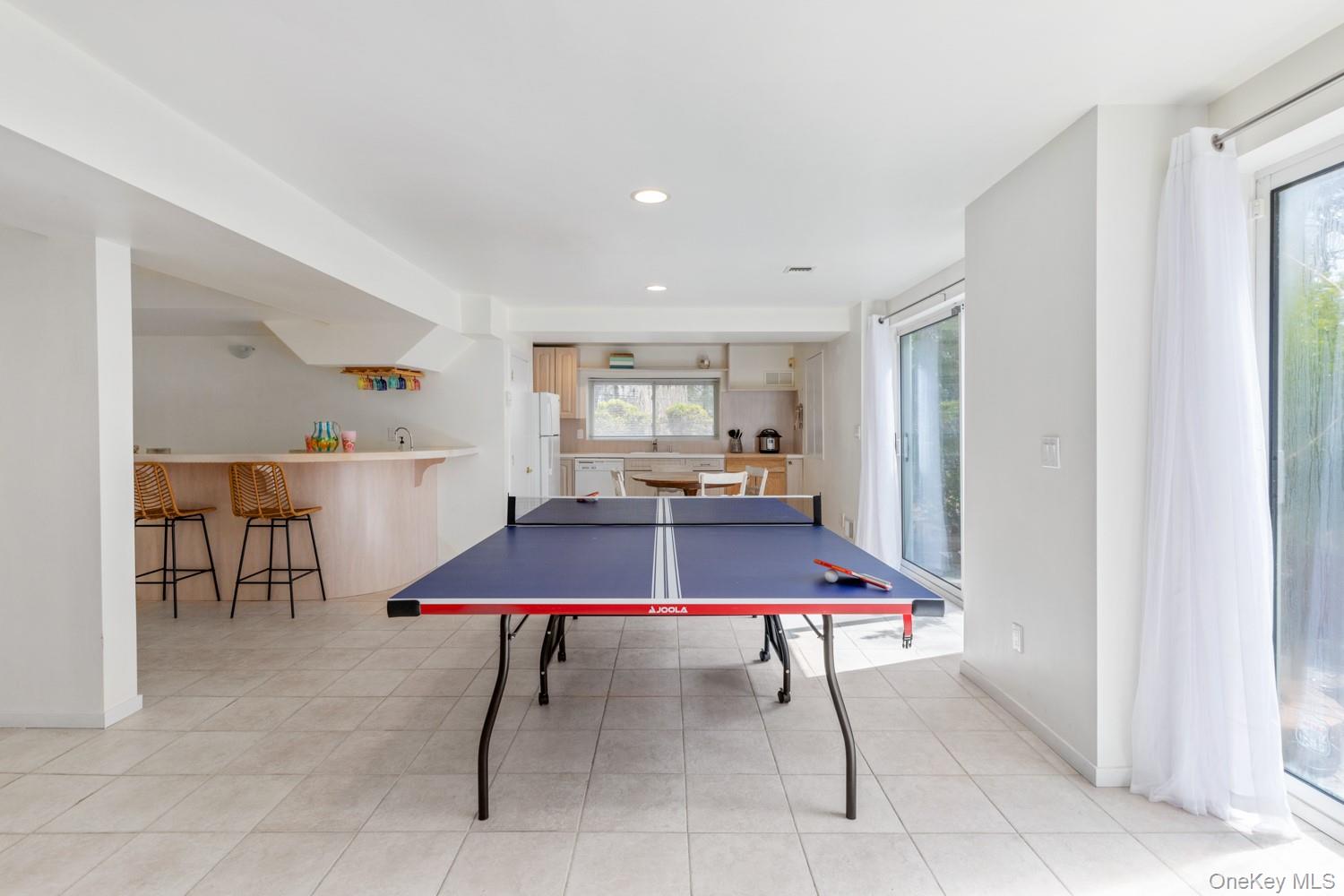 12 Douglas Court, Hampton Bays, NY 11946