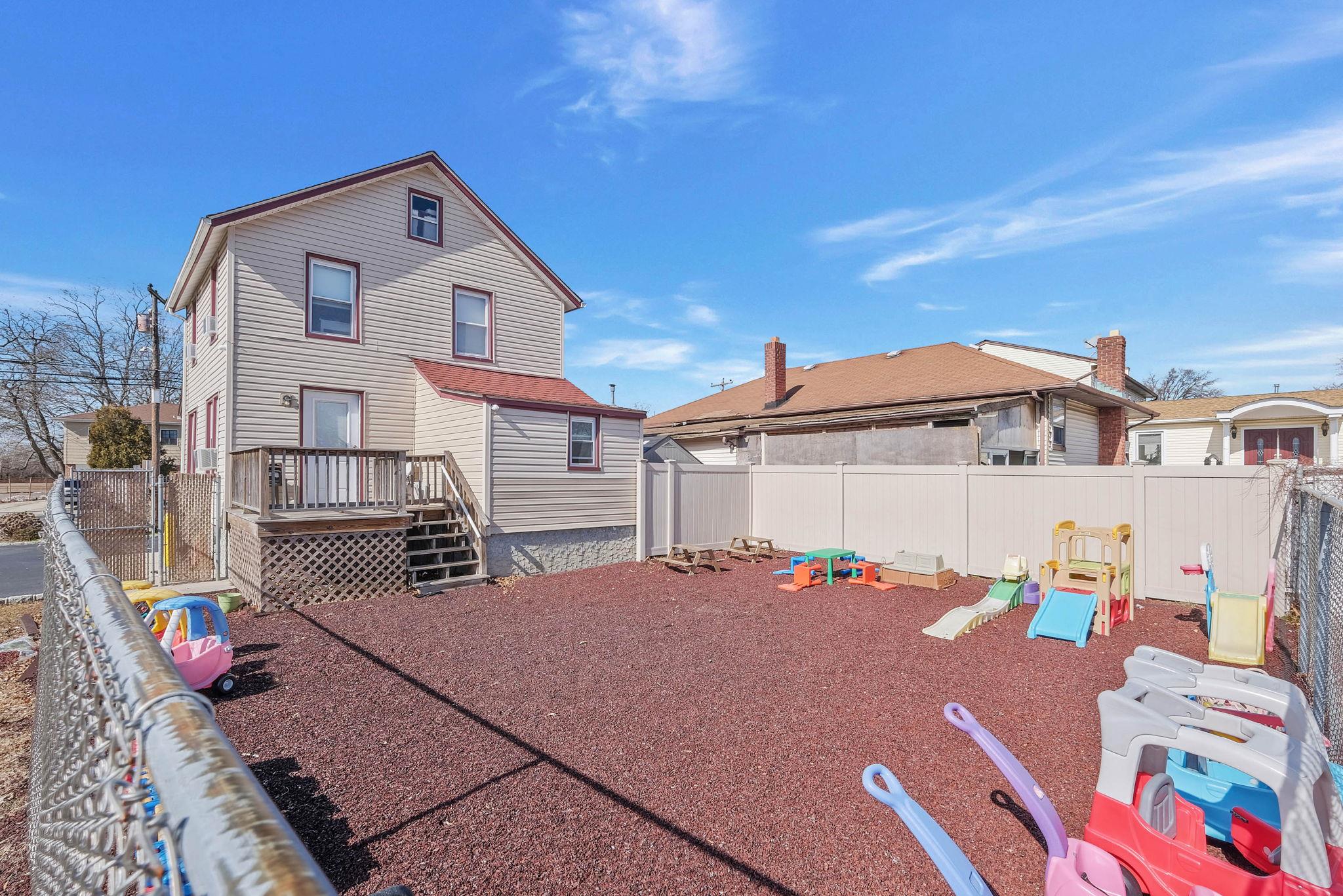 1243 Peapond Road, North Bellmore, NY 11710