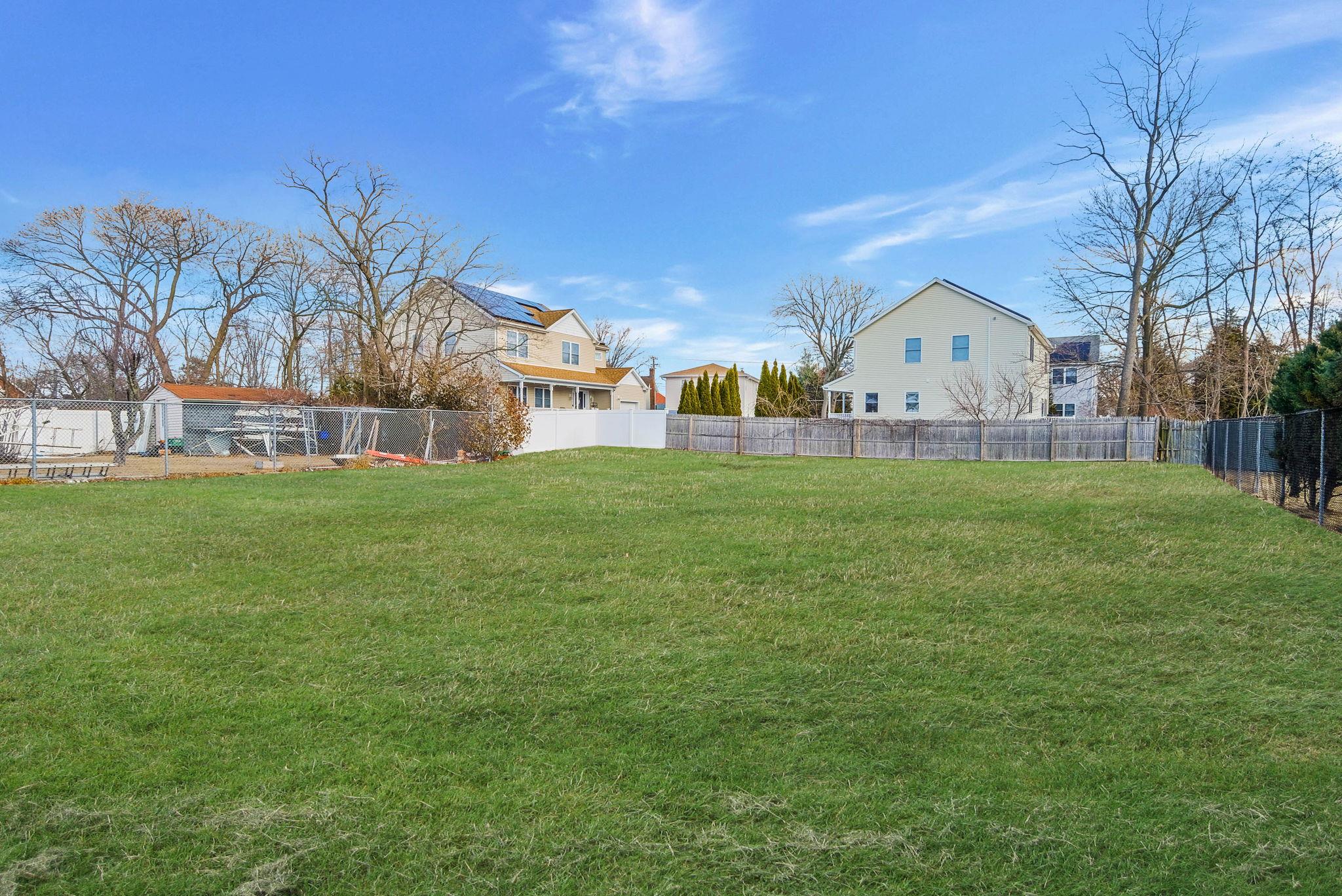 1243 Peapond Road, North Bellmore, NY 11710