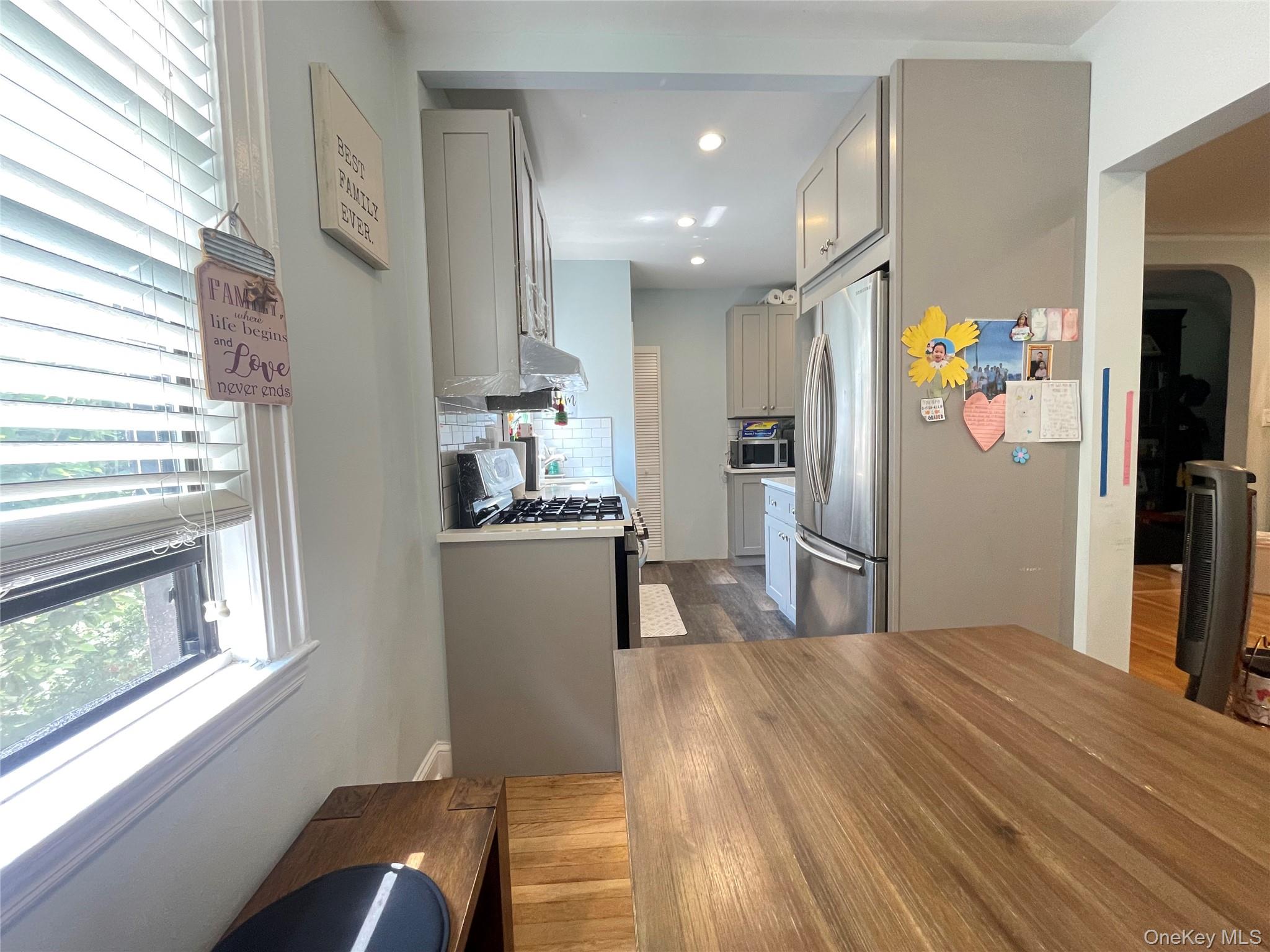 4001 Little Neck Parkway # 1A, Little Neck, NY 11363