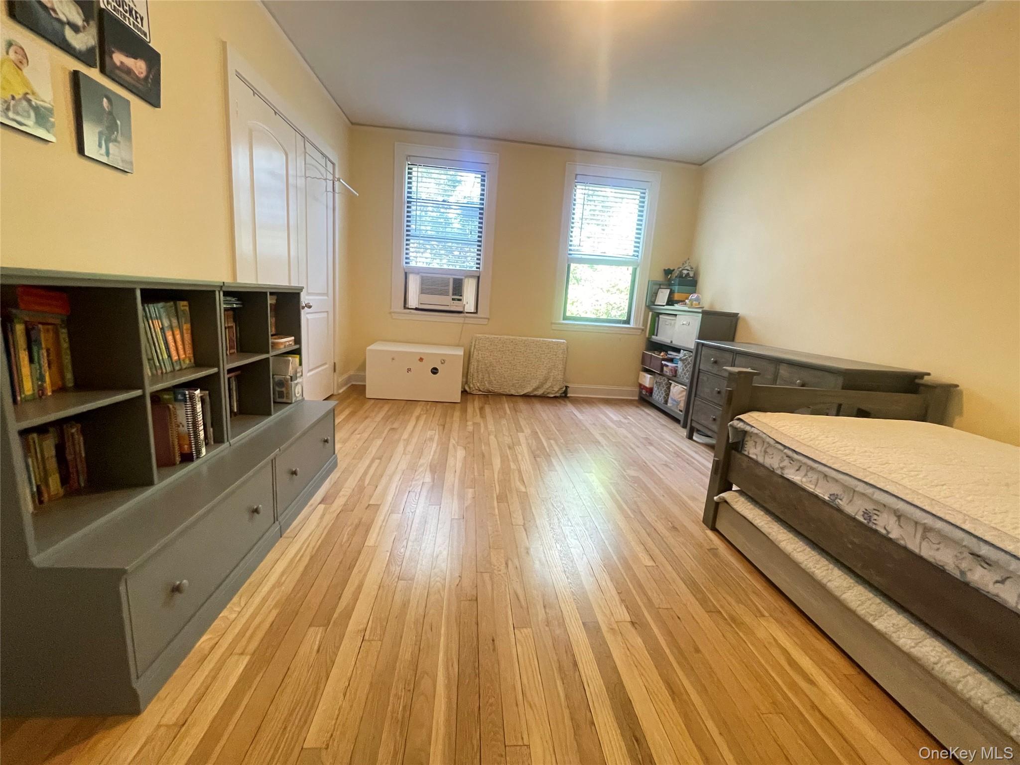 4001 Little Neck Parkway # 1A, Little Neck, NY 11363