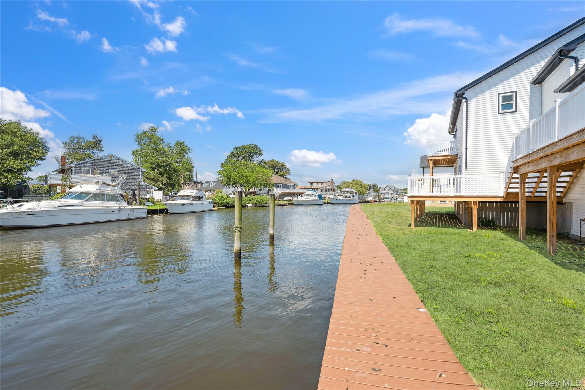 775 S 9th Street, Lindenhurst, NY 11757