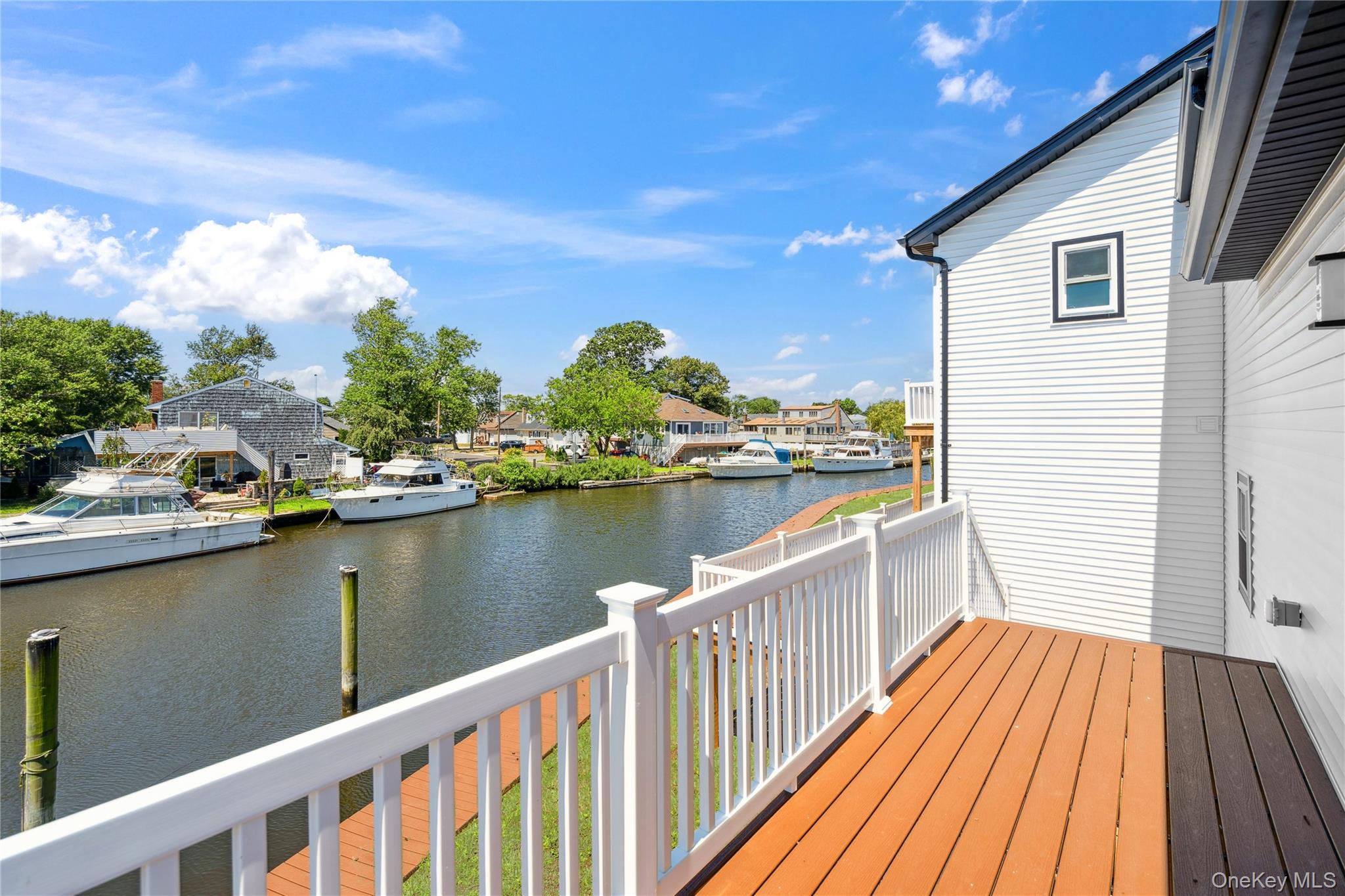 775 S 9th Street, Lindenhurst, NY 11757