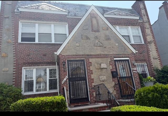20516 115th Drive, Saint Albans, NY 11412