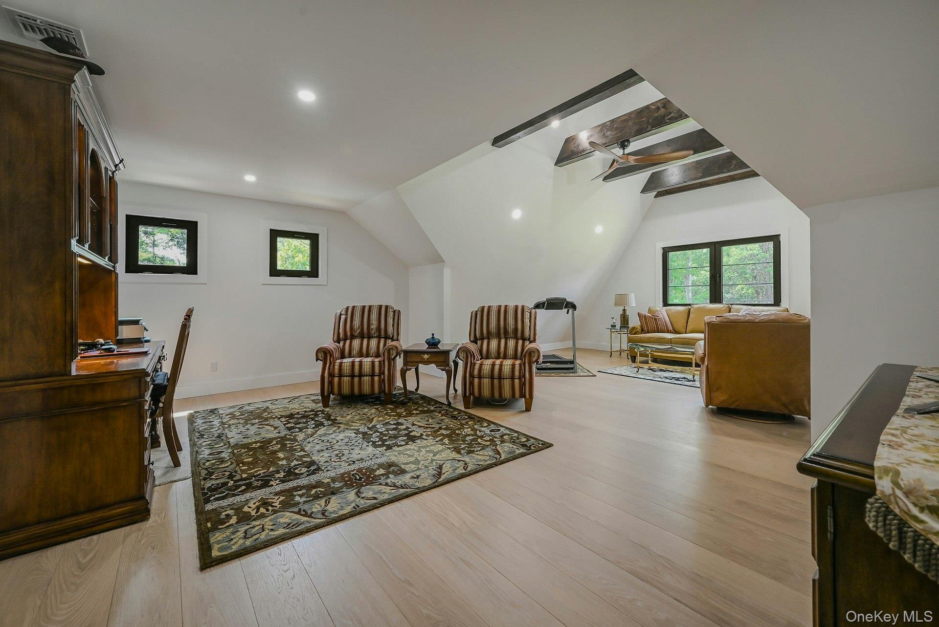 291 Pond Road, Bohemia, NY 11716