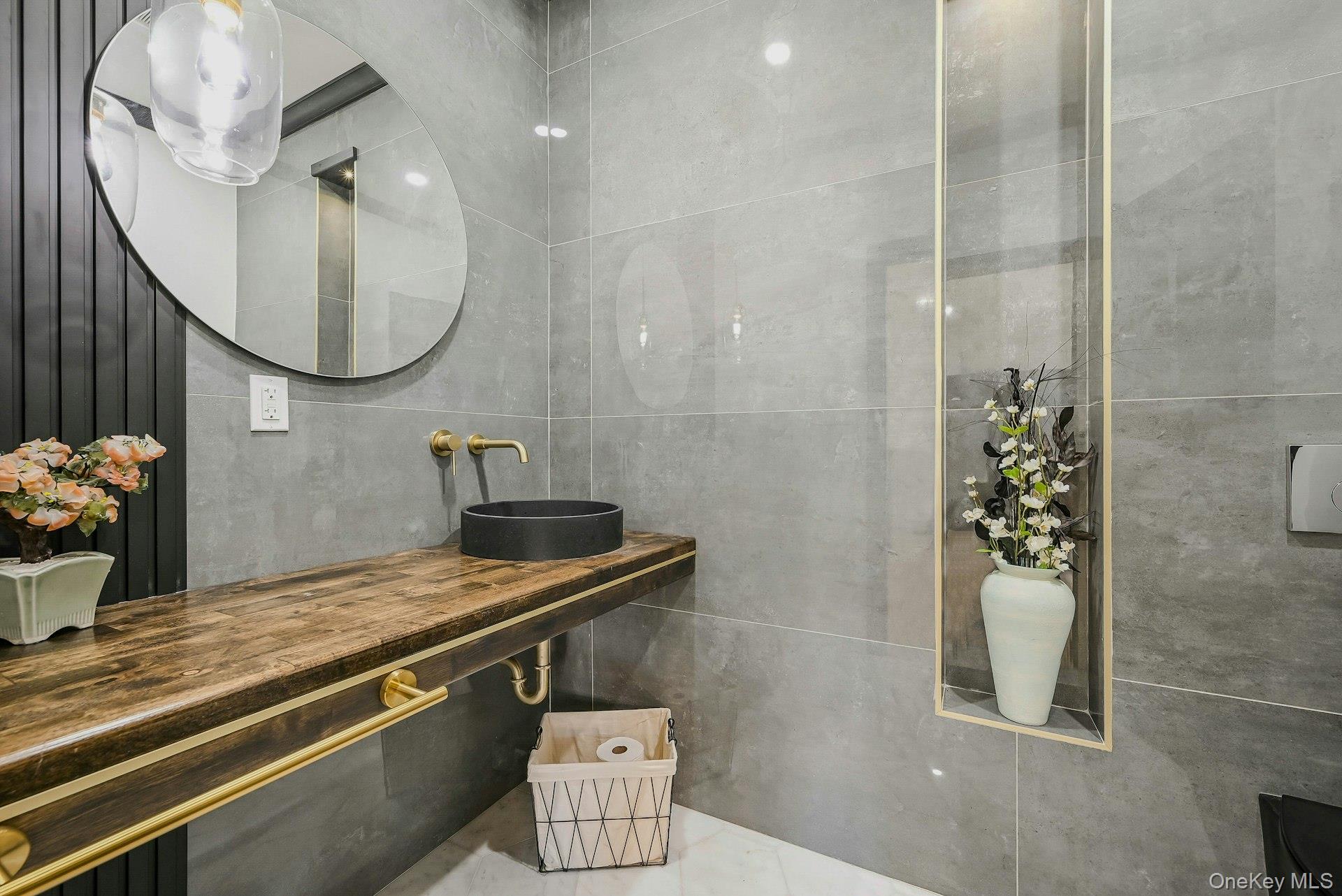 291 Pond Road, Bohemia, NY 11716