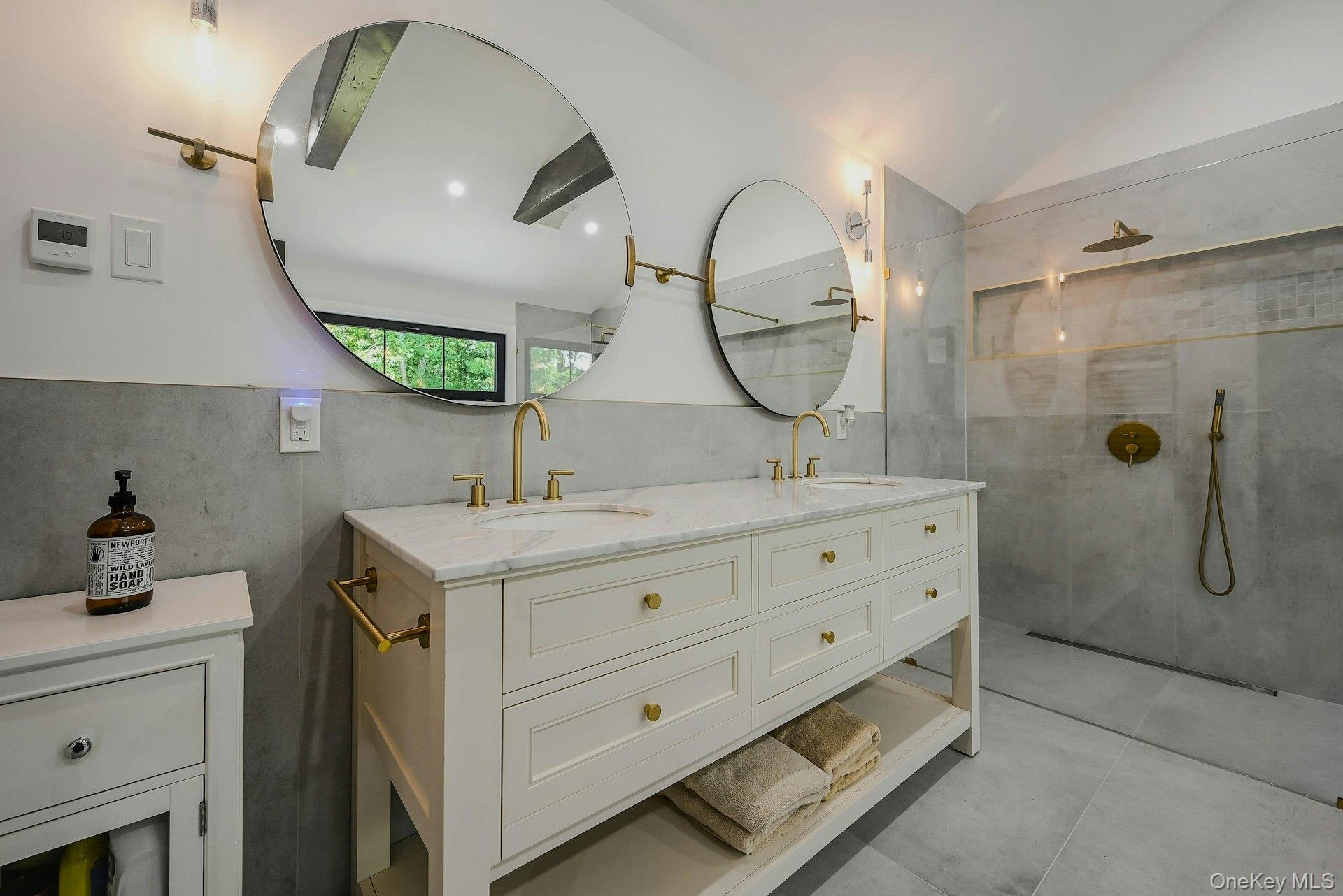 291 Pond Road, Bohemia, NY 11716