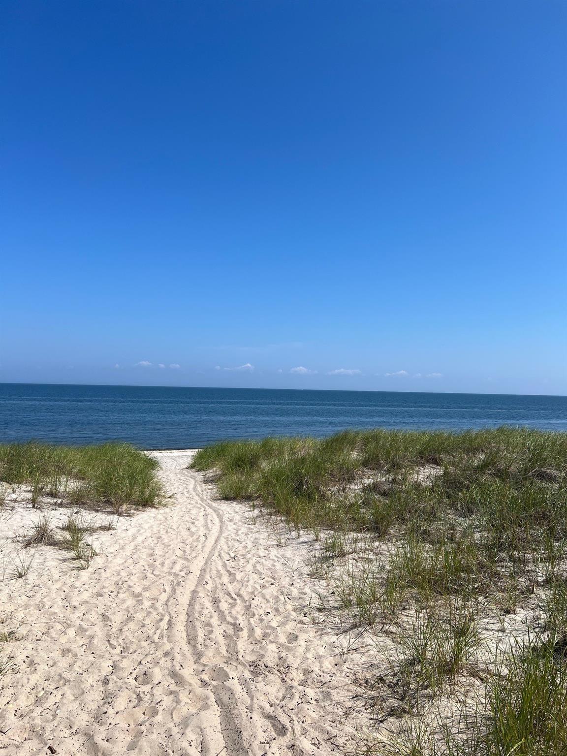 Fern Road, Calverton, NY 11933