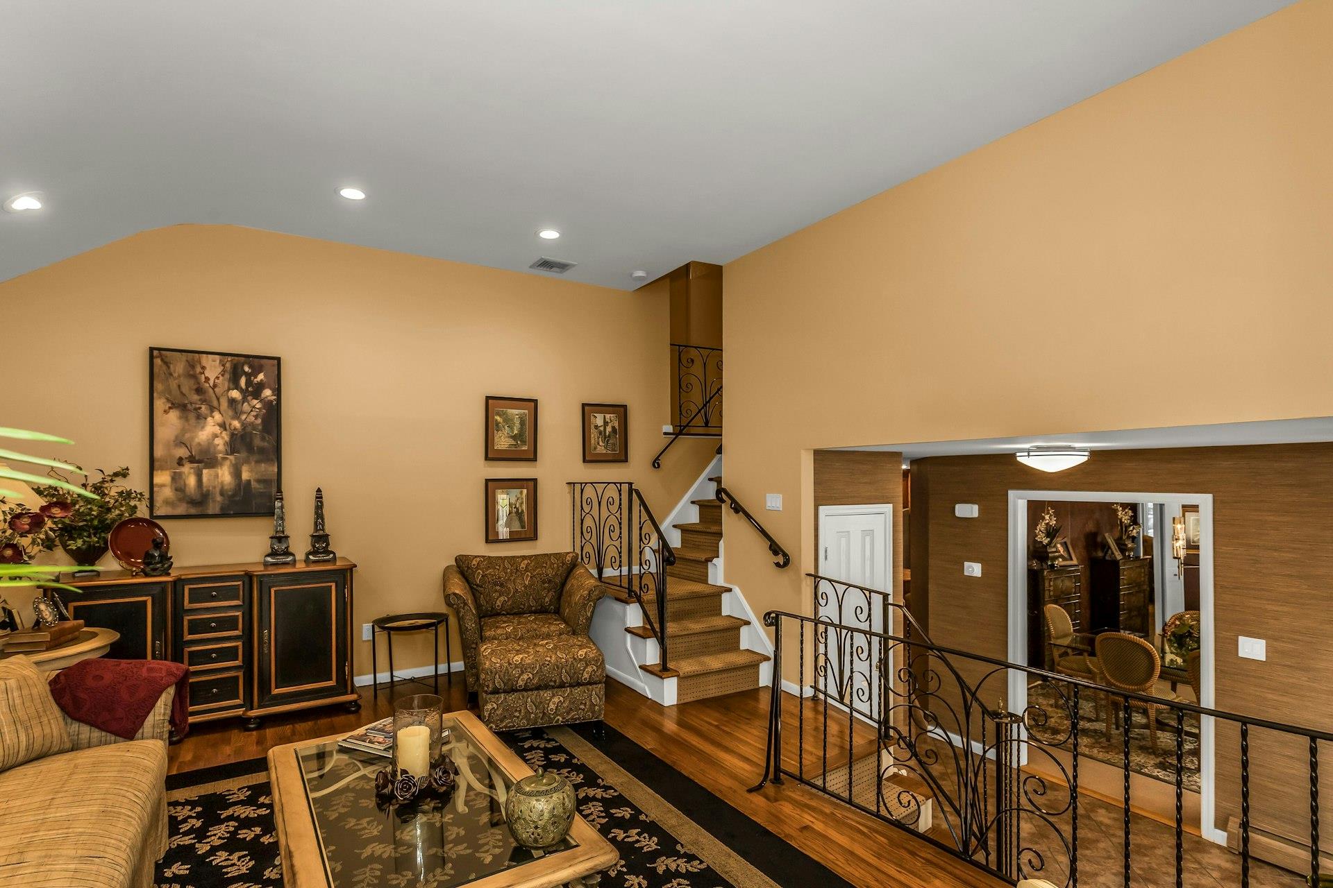 1855 Zana Court, North Merrick, NY 11566