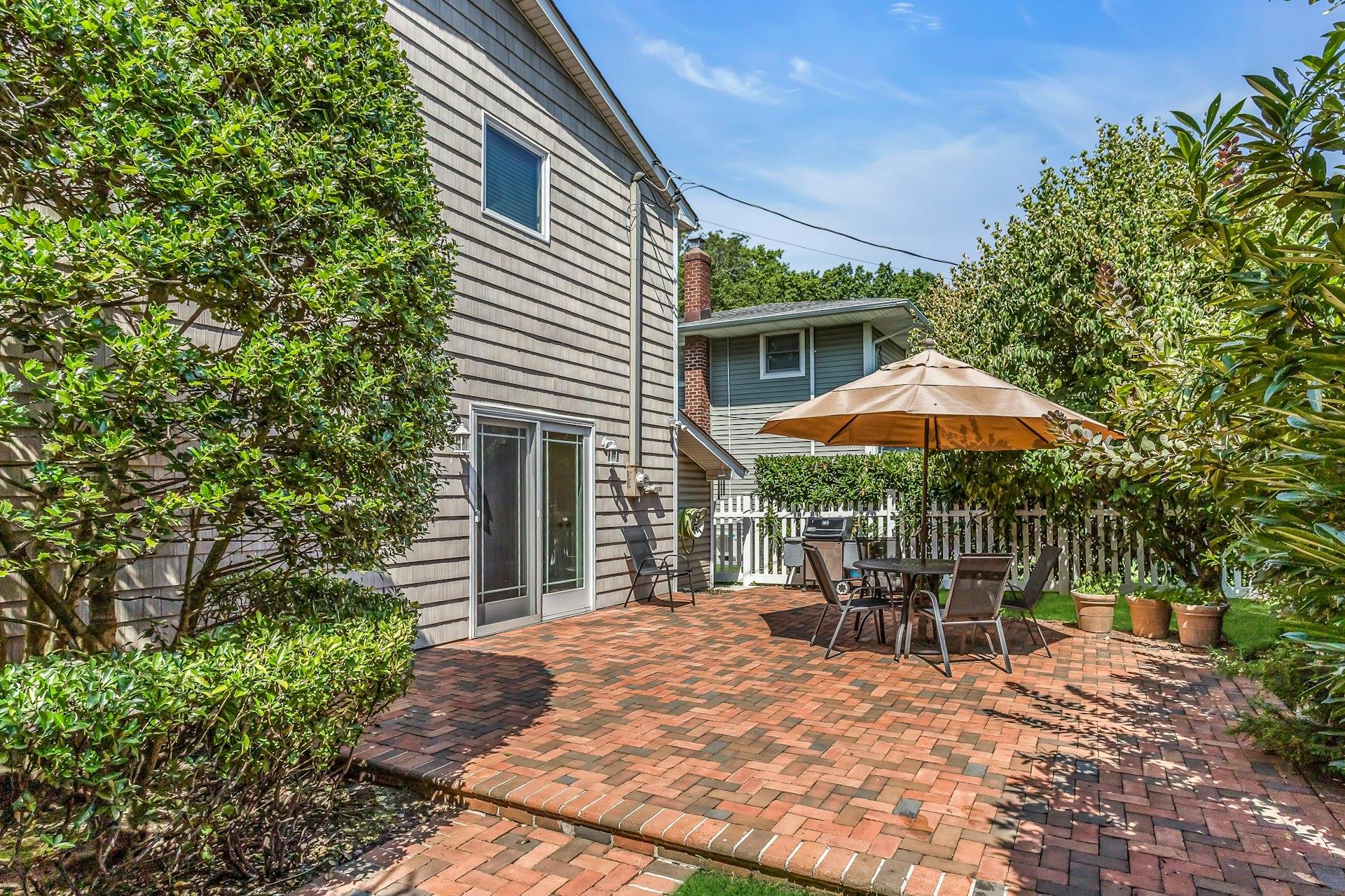 1855 Zana Court, North Merrick, NY 11566