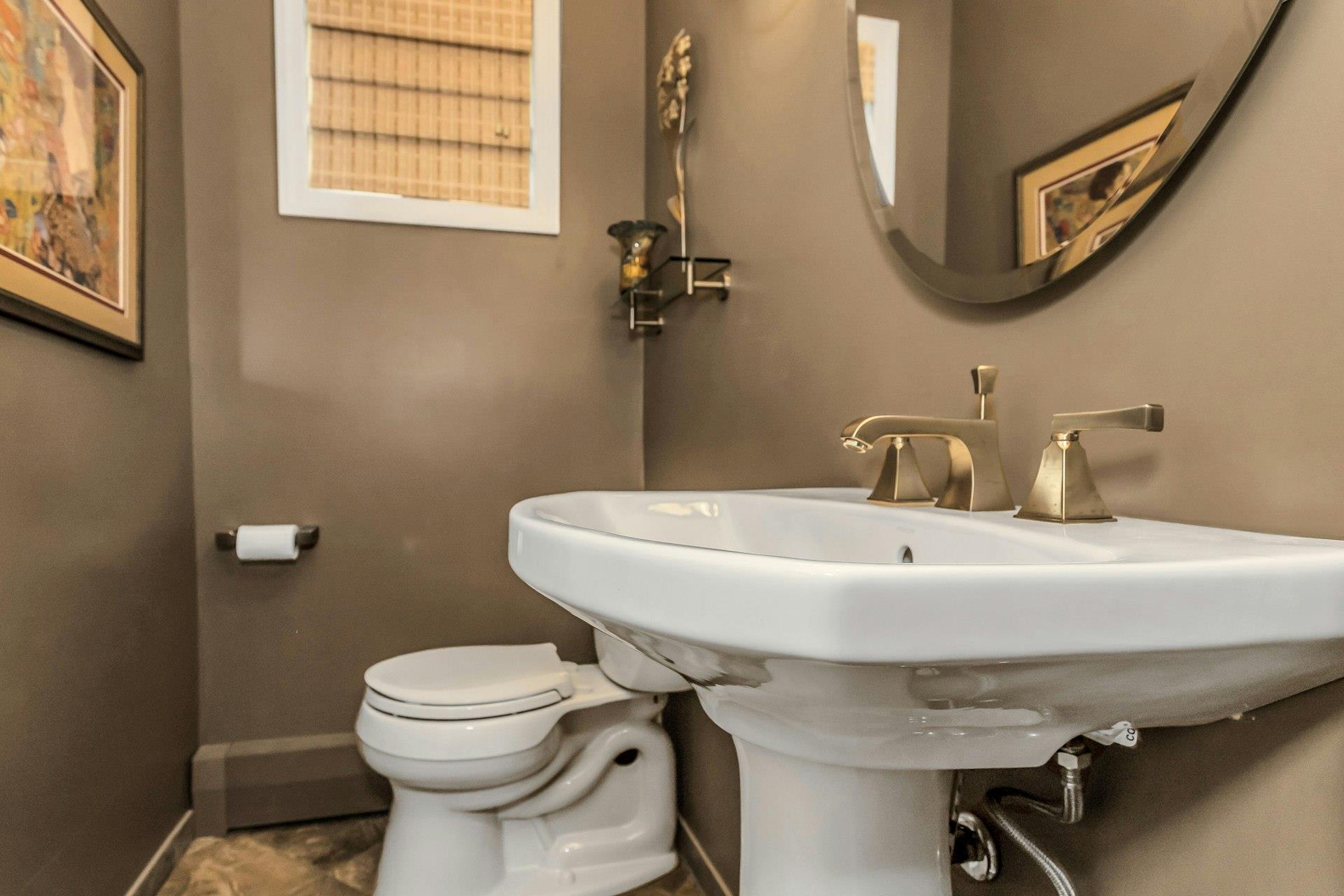 1855 Zana Court, North Merrick, NY 11566