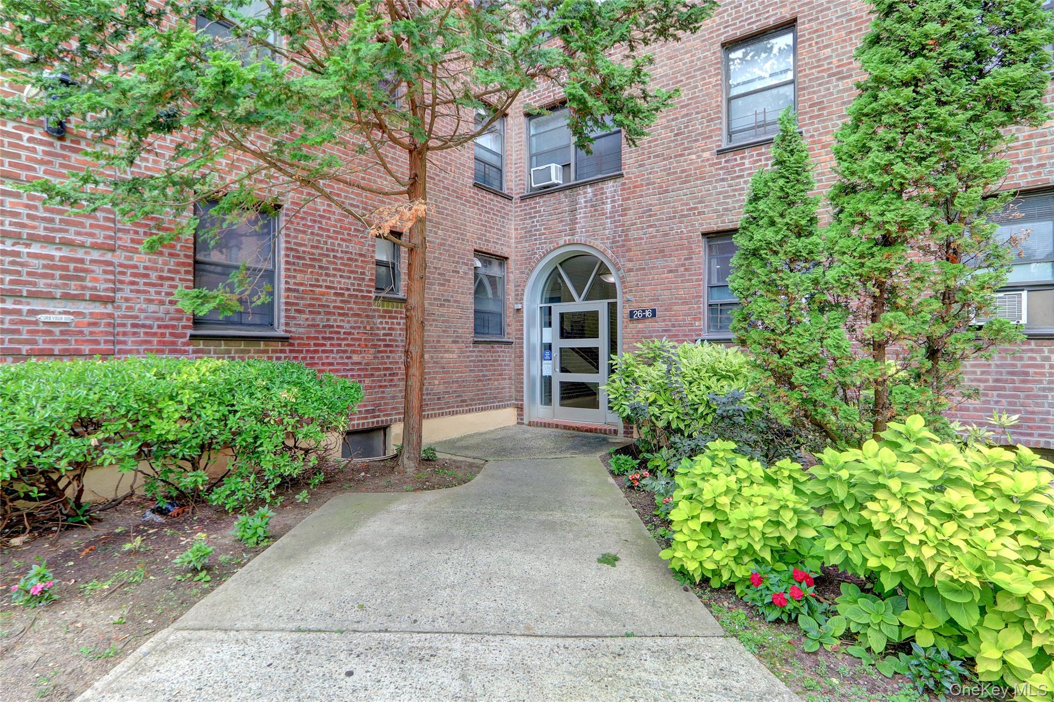 26-16 Union Street # 4A, Flushing, NY 11354