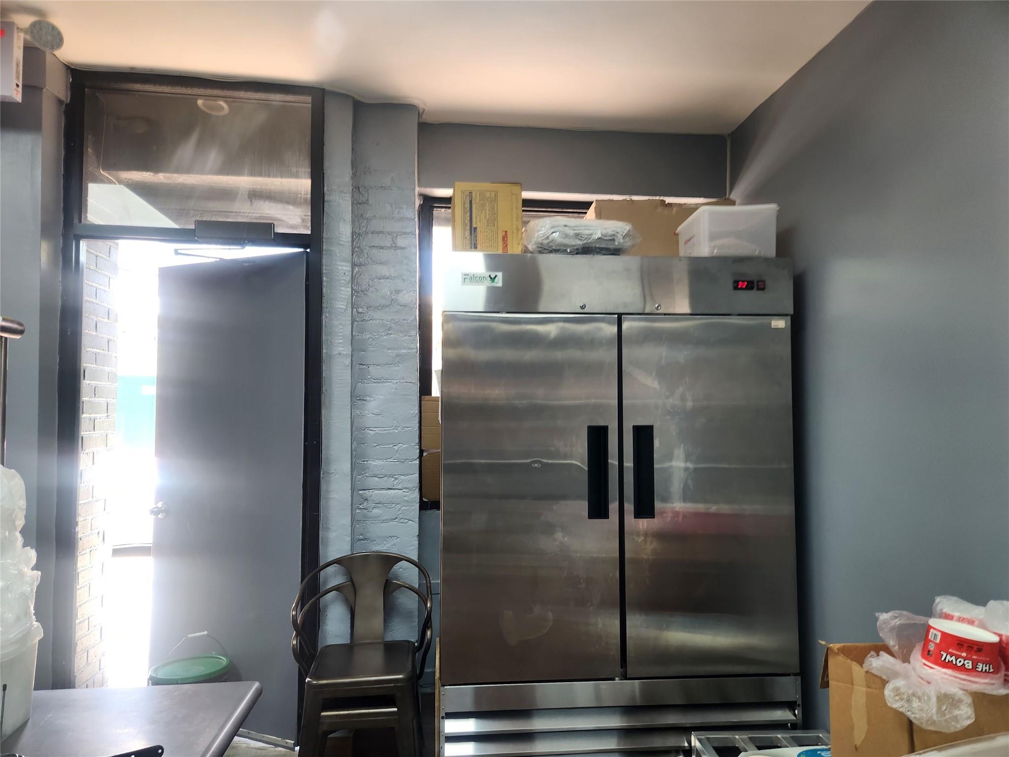45-13 Broadway, Astoria, NY 11103