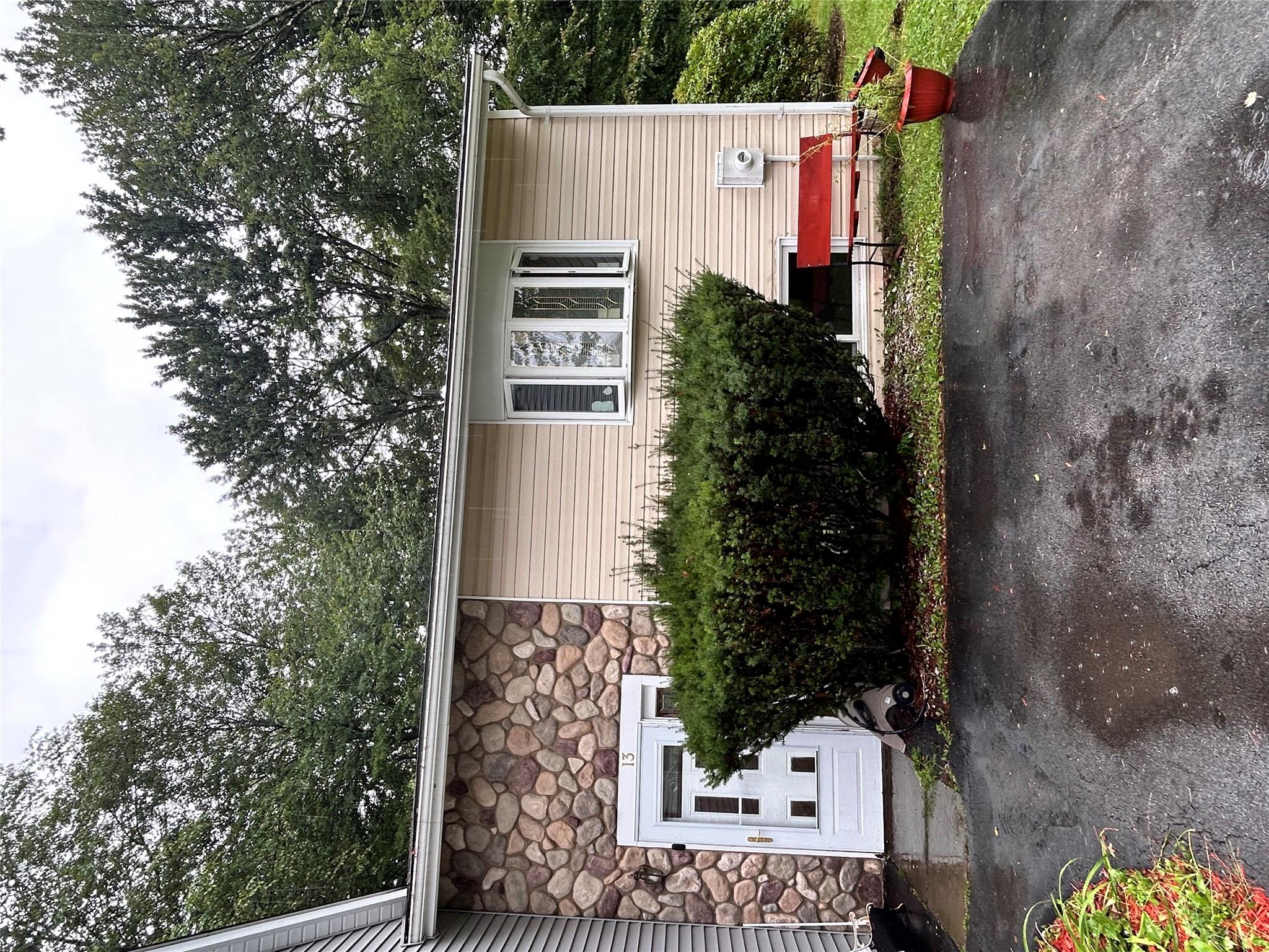 13 James Place, Kiamesha Lake, NY 12751