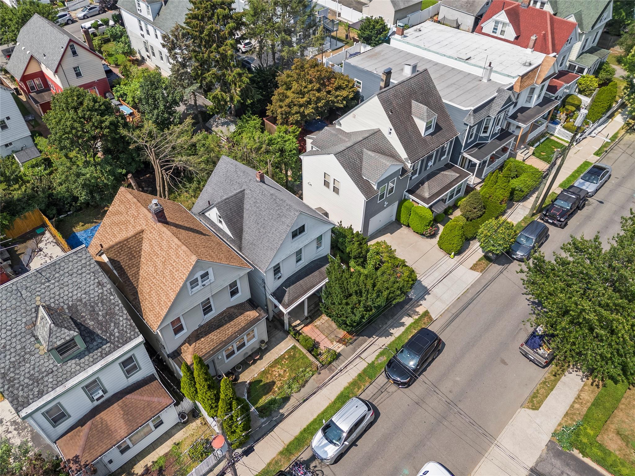 42 Edgewood Avenue, Yonkers, NY 10704