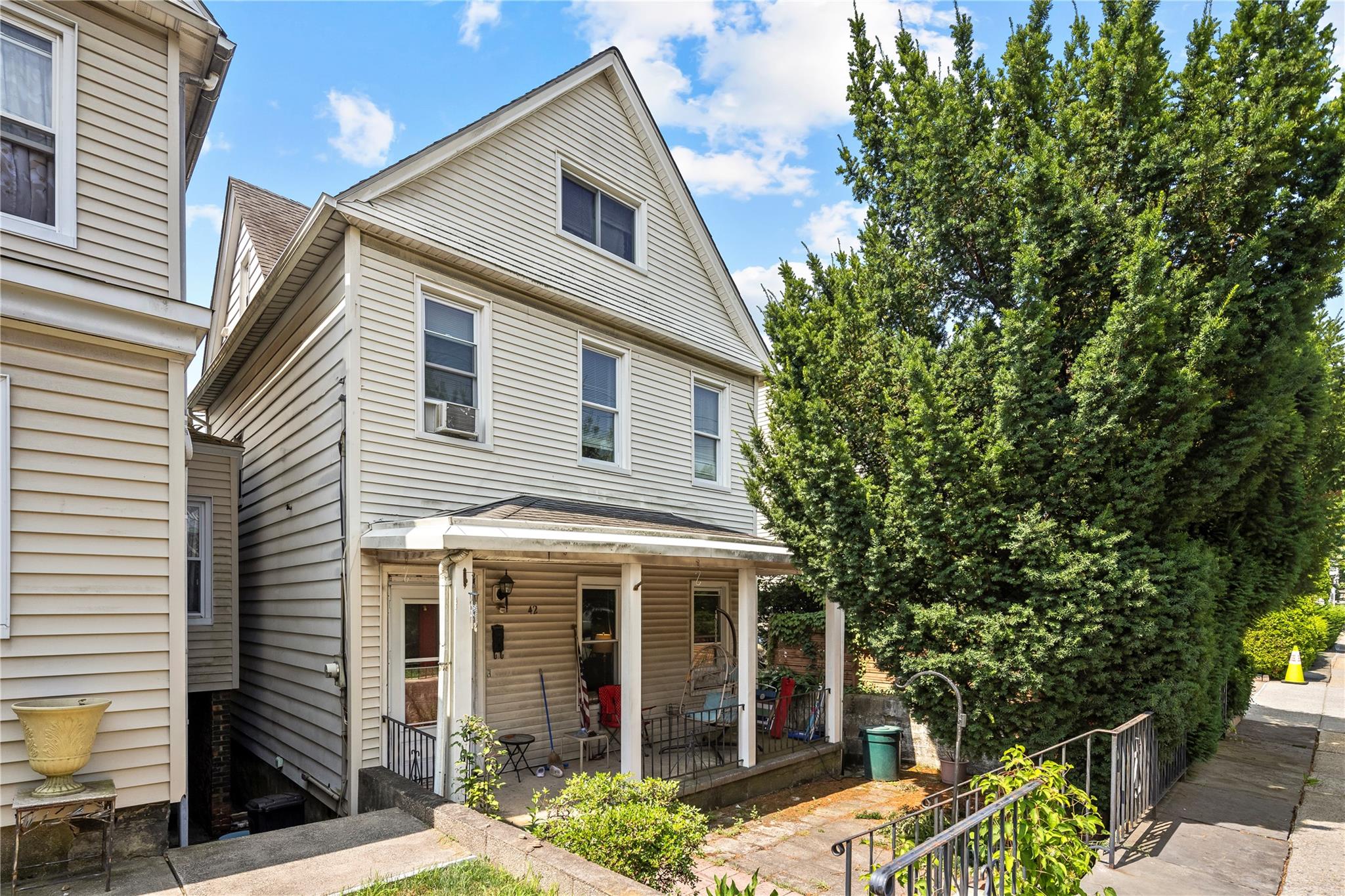 42 Edgewood Avenue, Yonkers, NY 10704