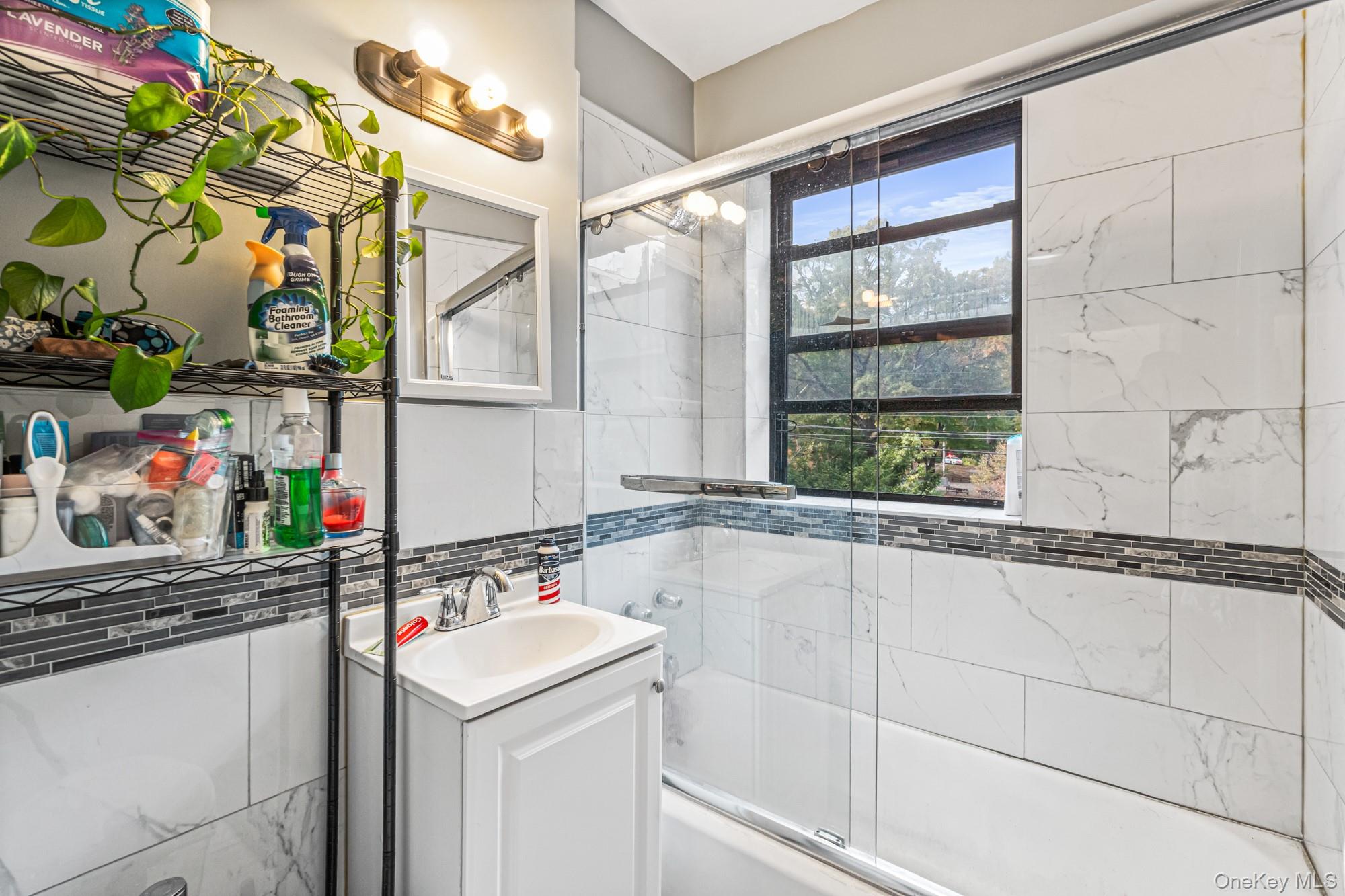 165-20 Highland Ave # 201, Jamaica, NY 11432