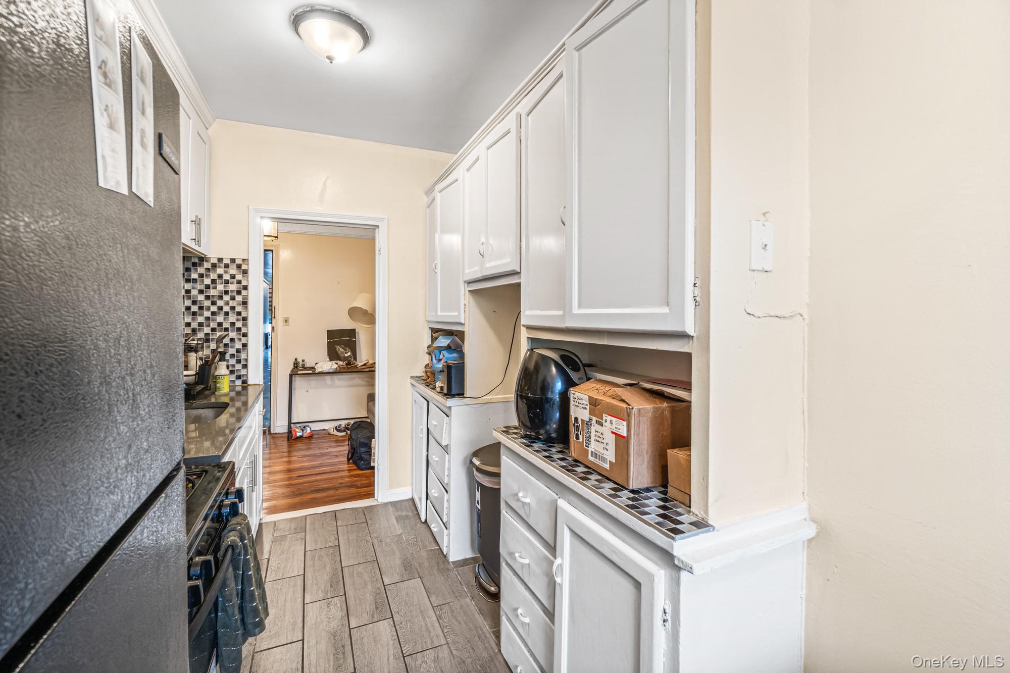 165-20 Highland Ave # 201, Jamaica, NY 11432