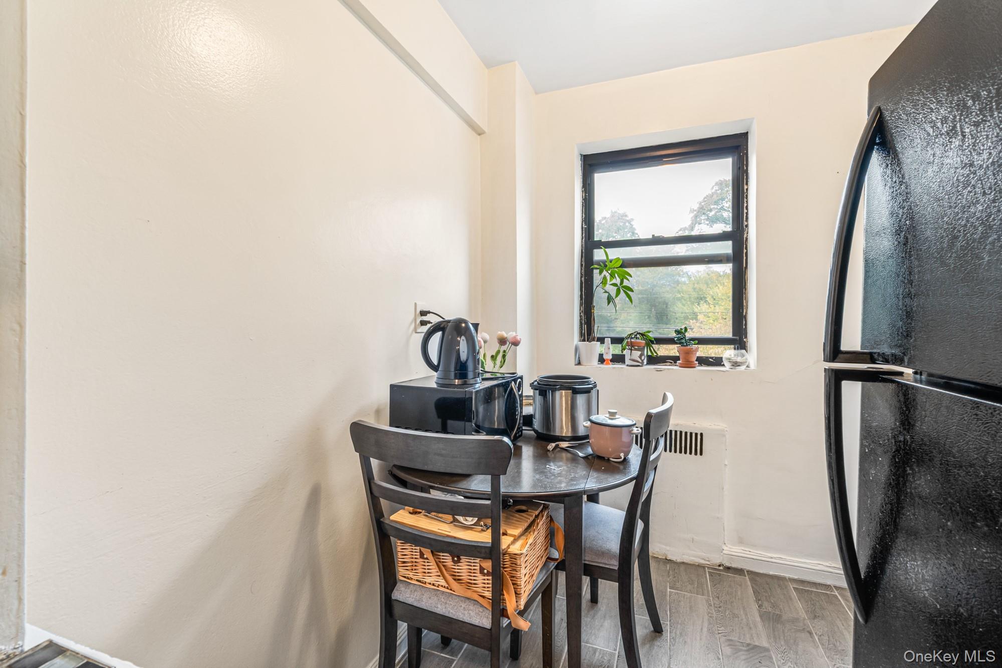 165-20 Highland Ave # 201, Jamaica, NY 11432