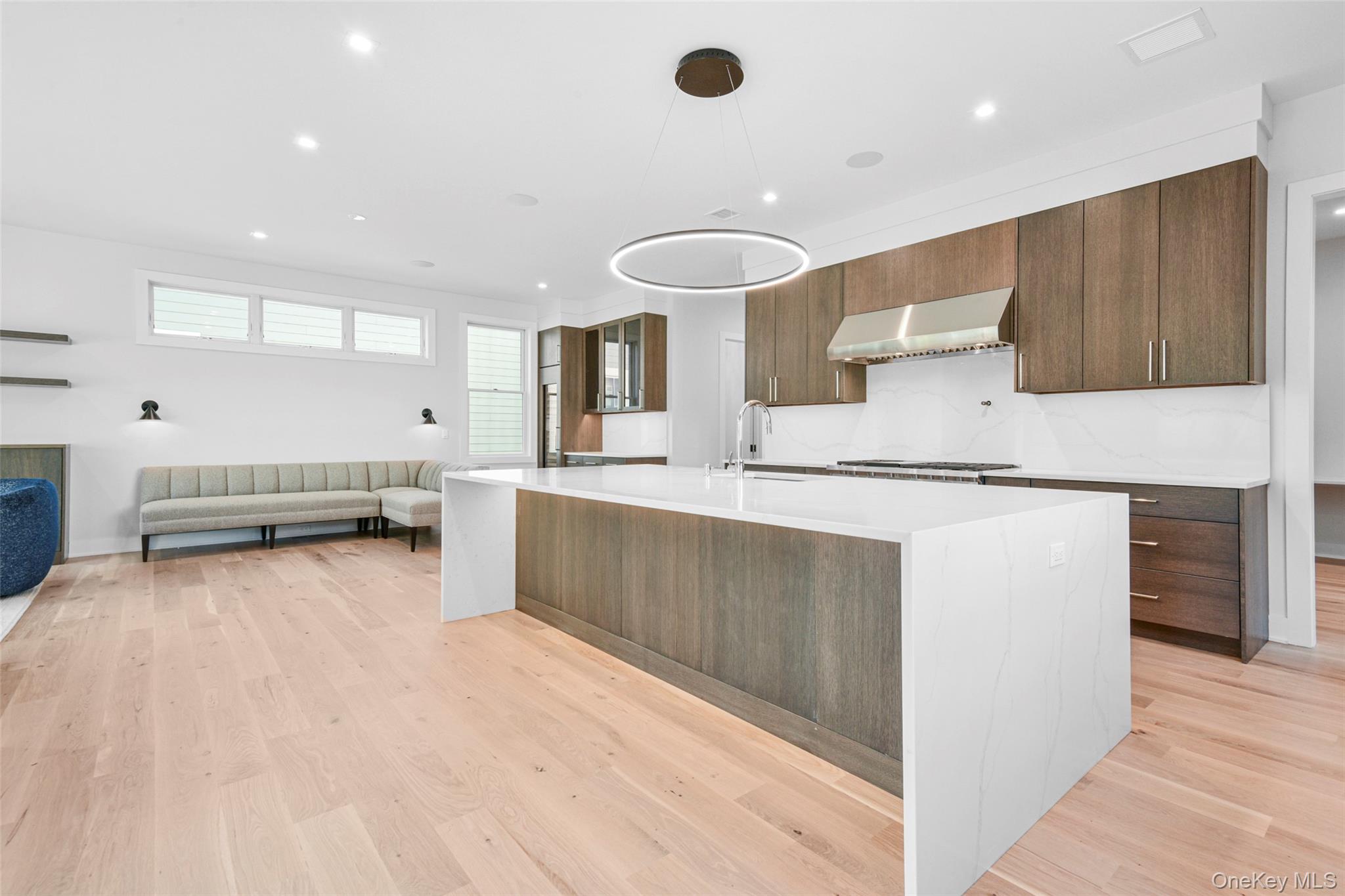 65 Myrtle Boulevard, Larchmont, NY 10538