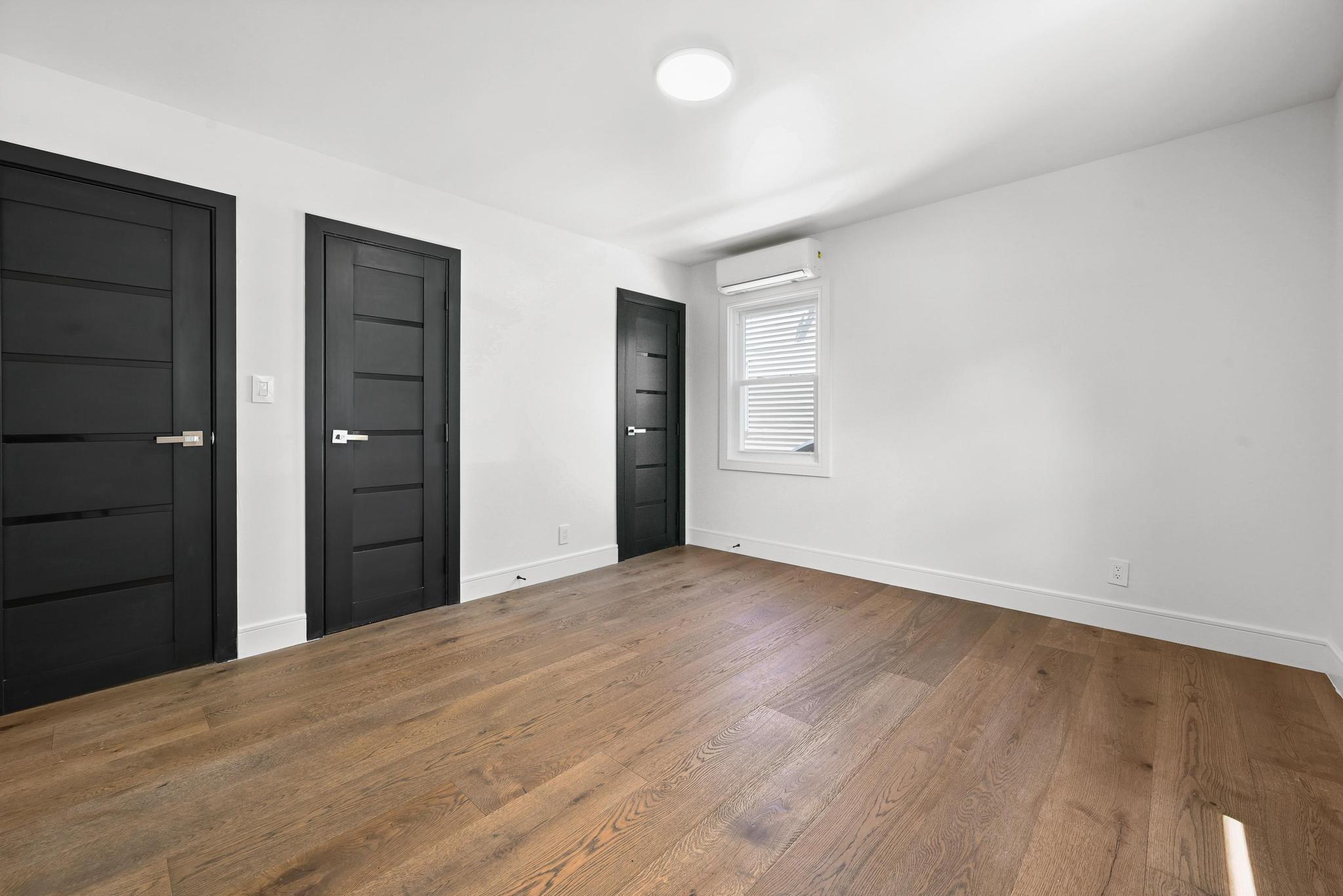 747 New Street, Uniondale, NY 11553