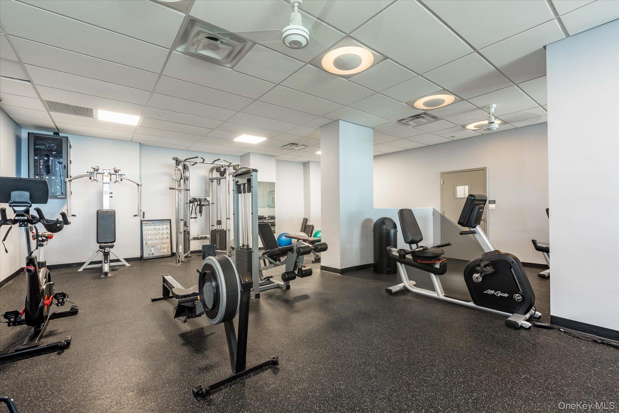 166-25 Powells Cove Boulevard # 11L, Beechhurst, NY 11357