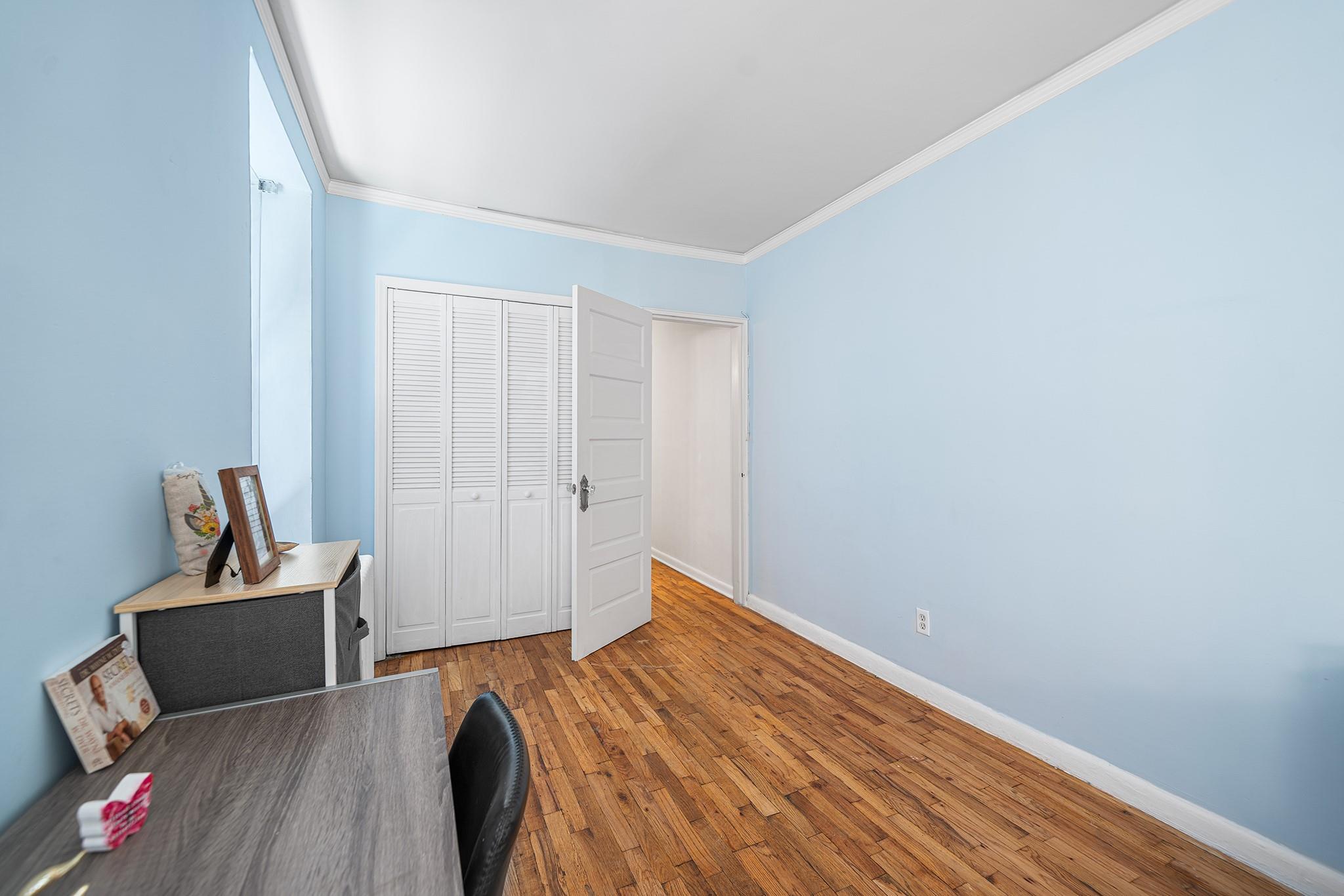 4 W 101st Street # 1, New York (Manhattan), NY 10025