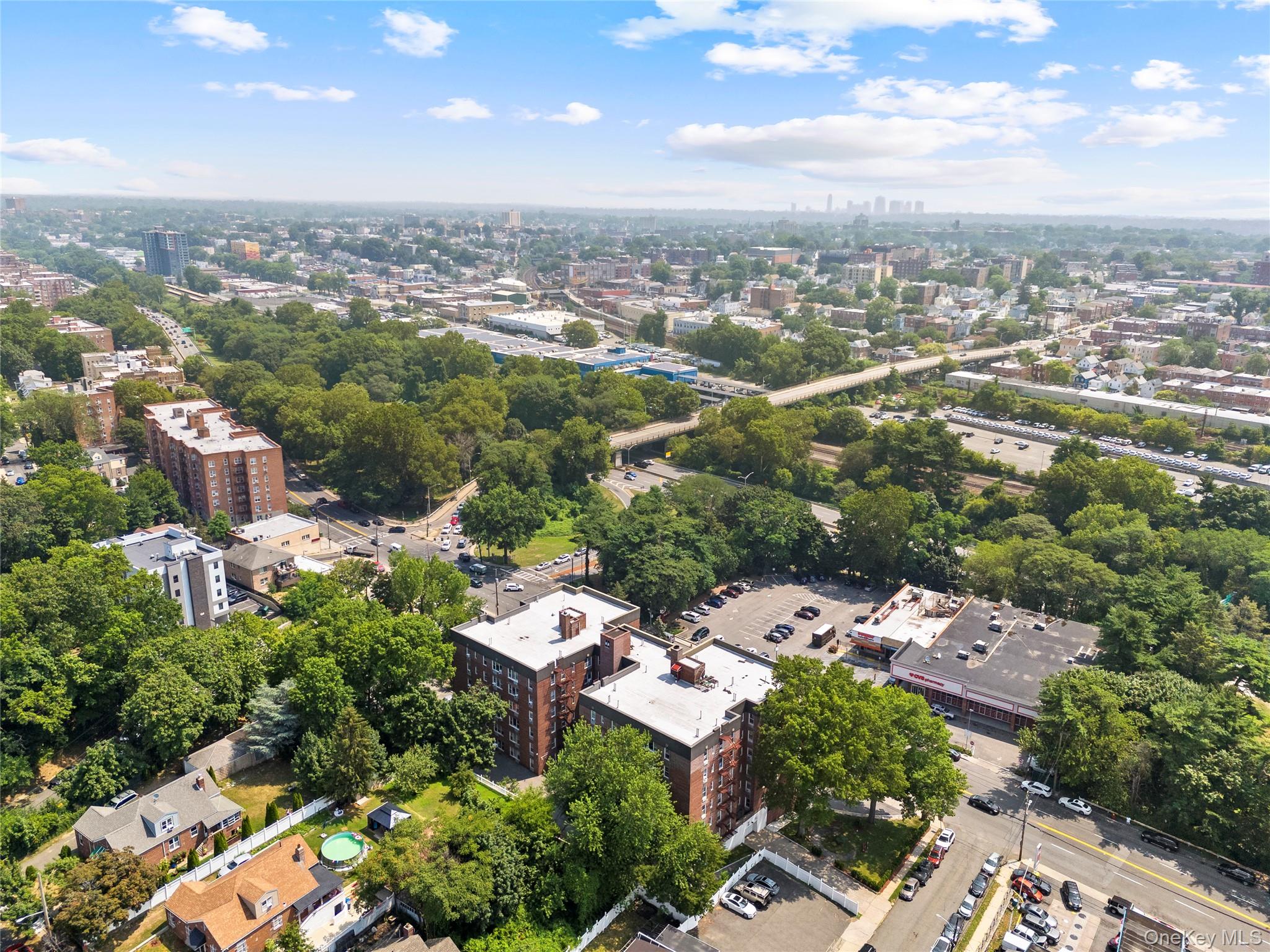 125 Bronx River Road # 5A, Yonkers, NY 10704