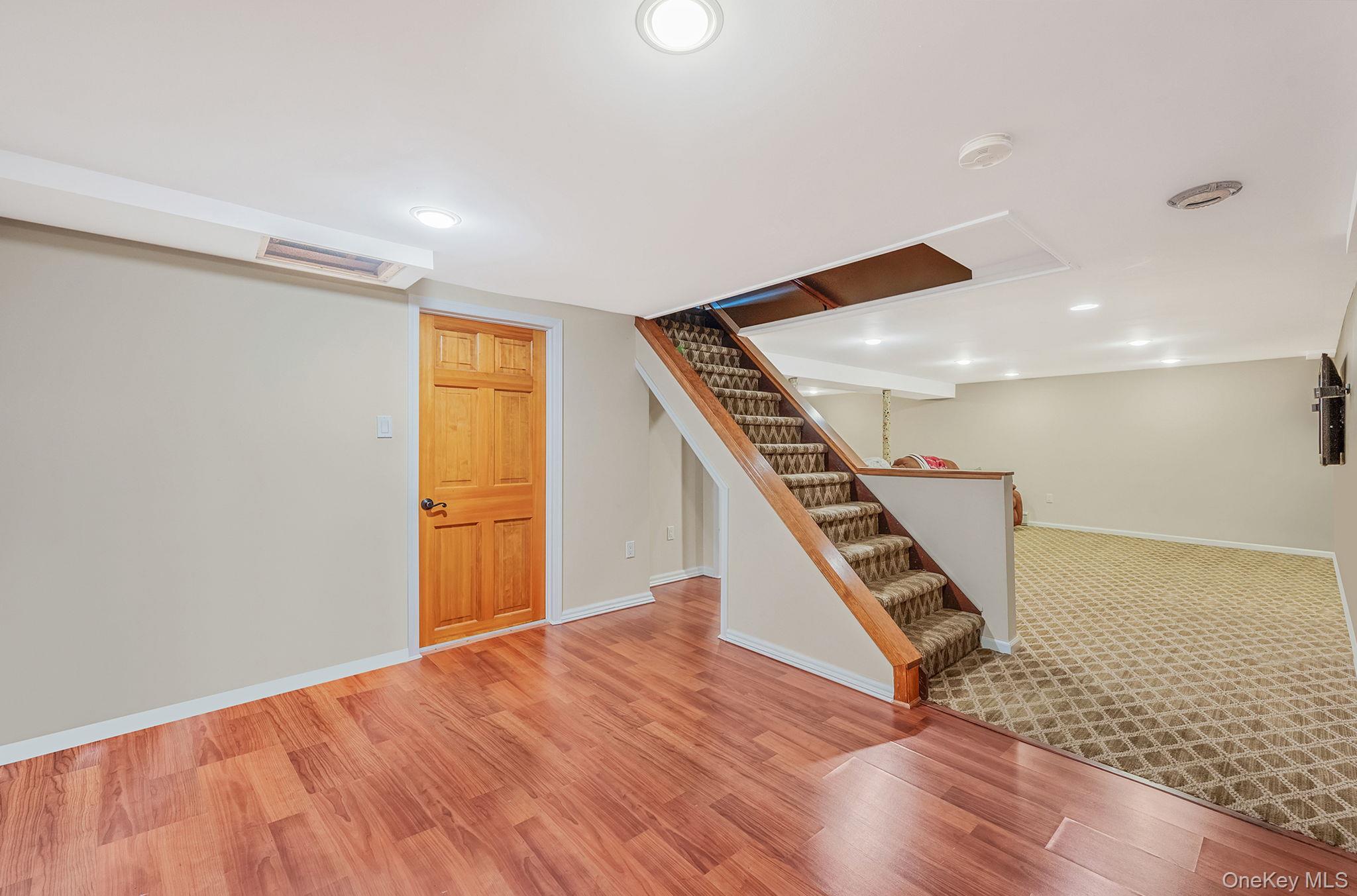 122 Southern Parkway, Plainview, NY 11803