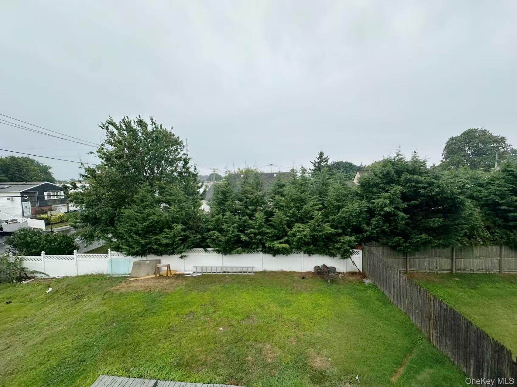 203 29th Street, Lindenhurst, NY 11757