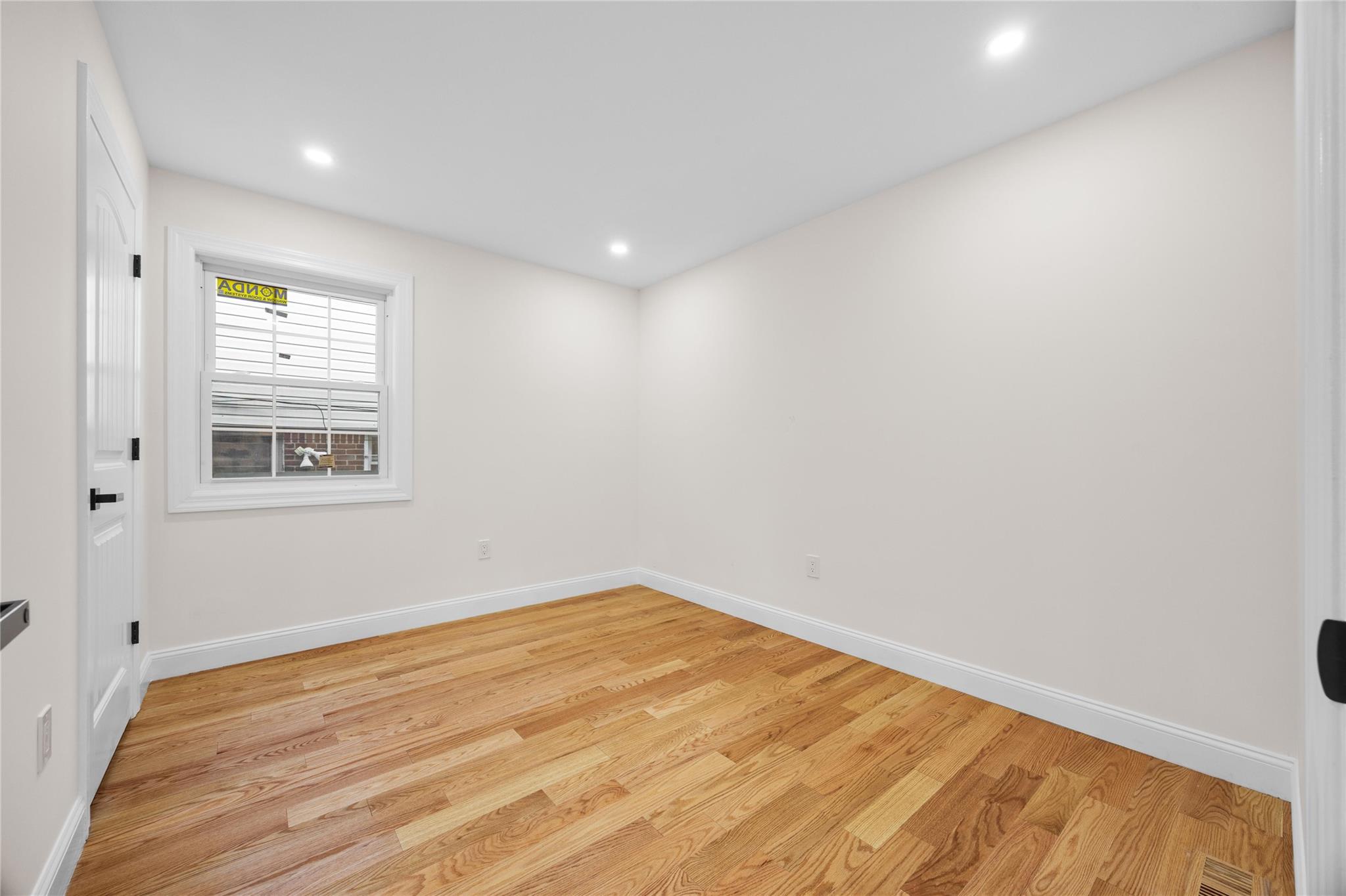 22111 136th Avenue, Springfield Gardens, NY 11413