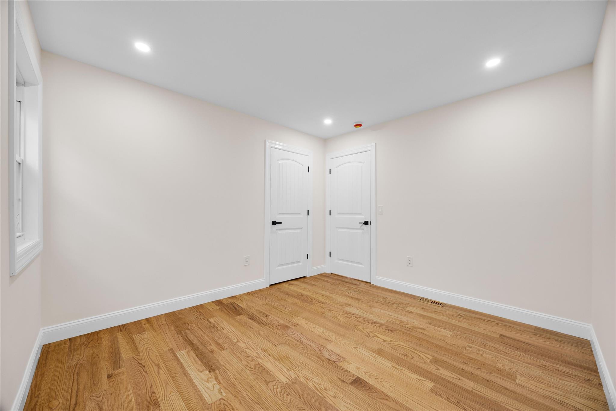 22111 136th Avenue, Springfield Gardens, NY 11413