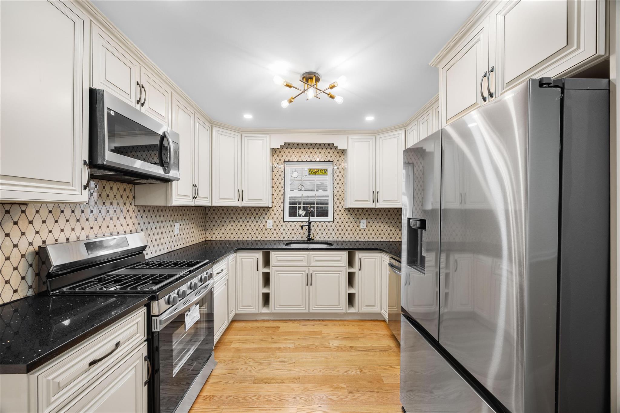 22111 136th Avenue, Springfield Gardens, NY 11413