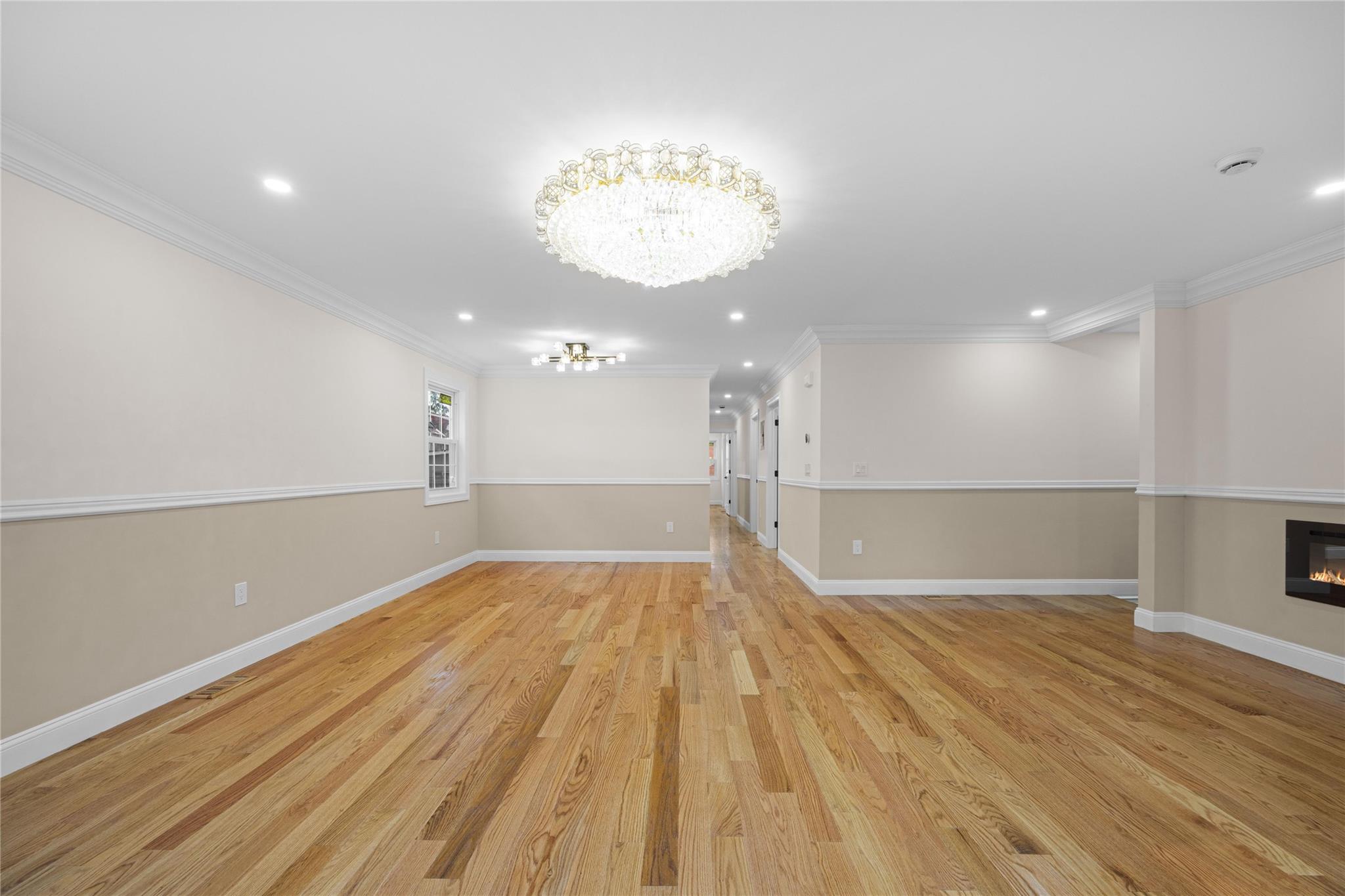 22111 136th Avenue, Springfield Gardens, NY 11413