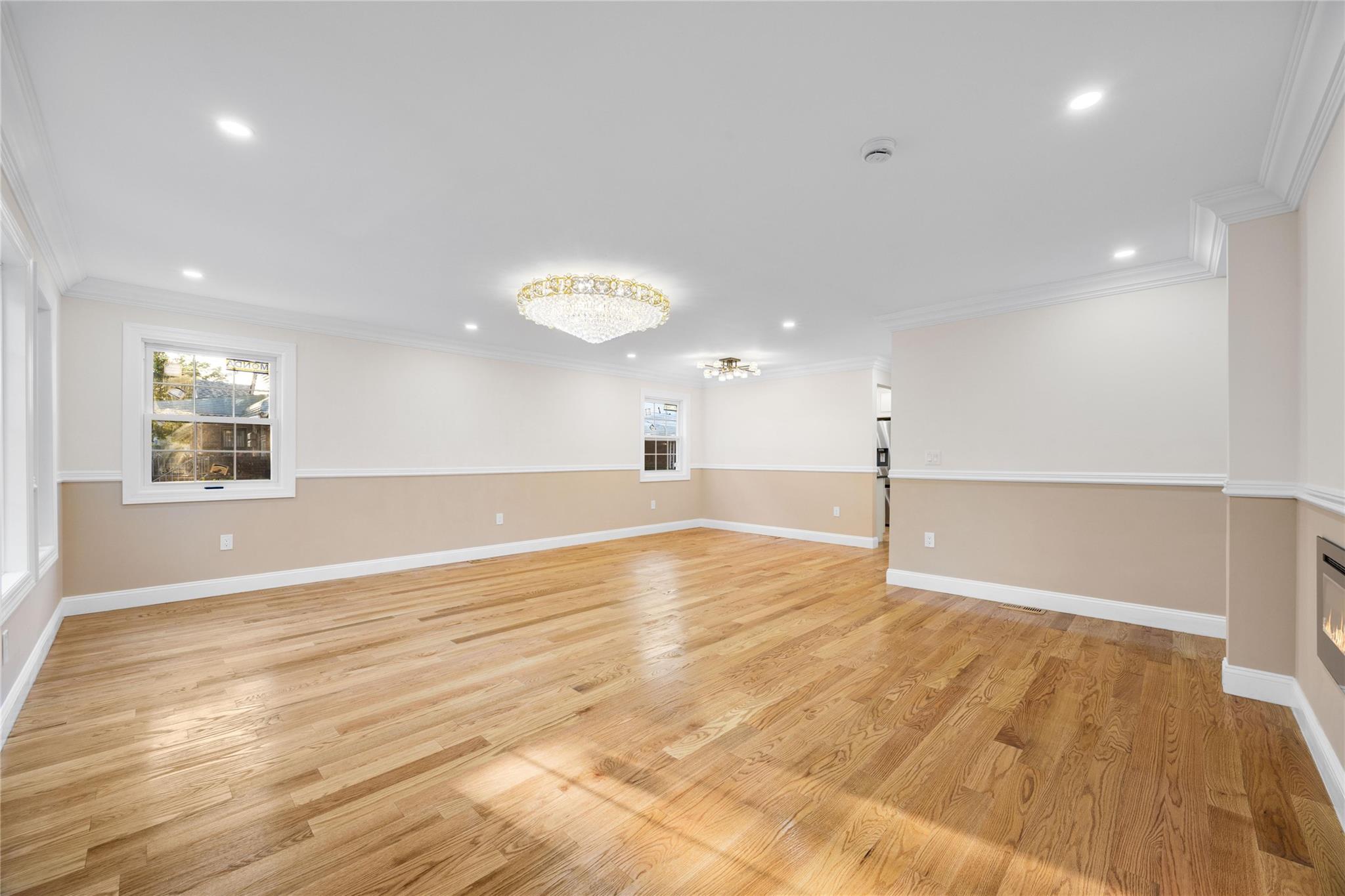 22111 136th Avenue, Springfield Gardens, NY 11413