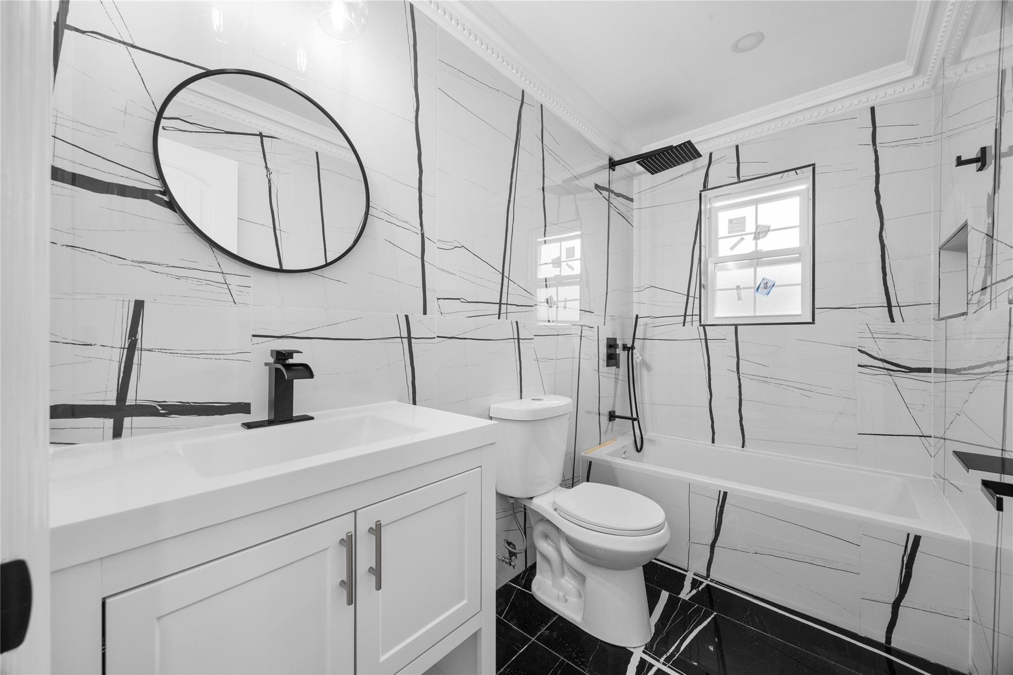 22111 136th Avenue, Springfield Gardens, NY 11413