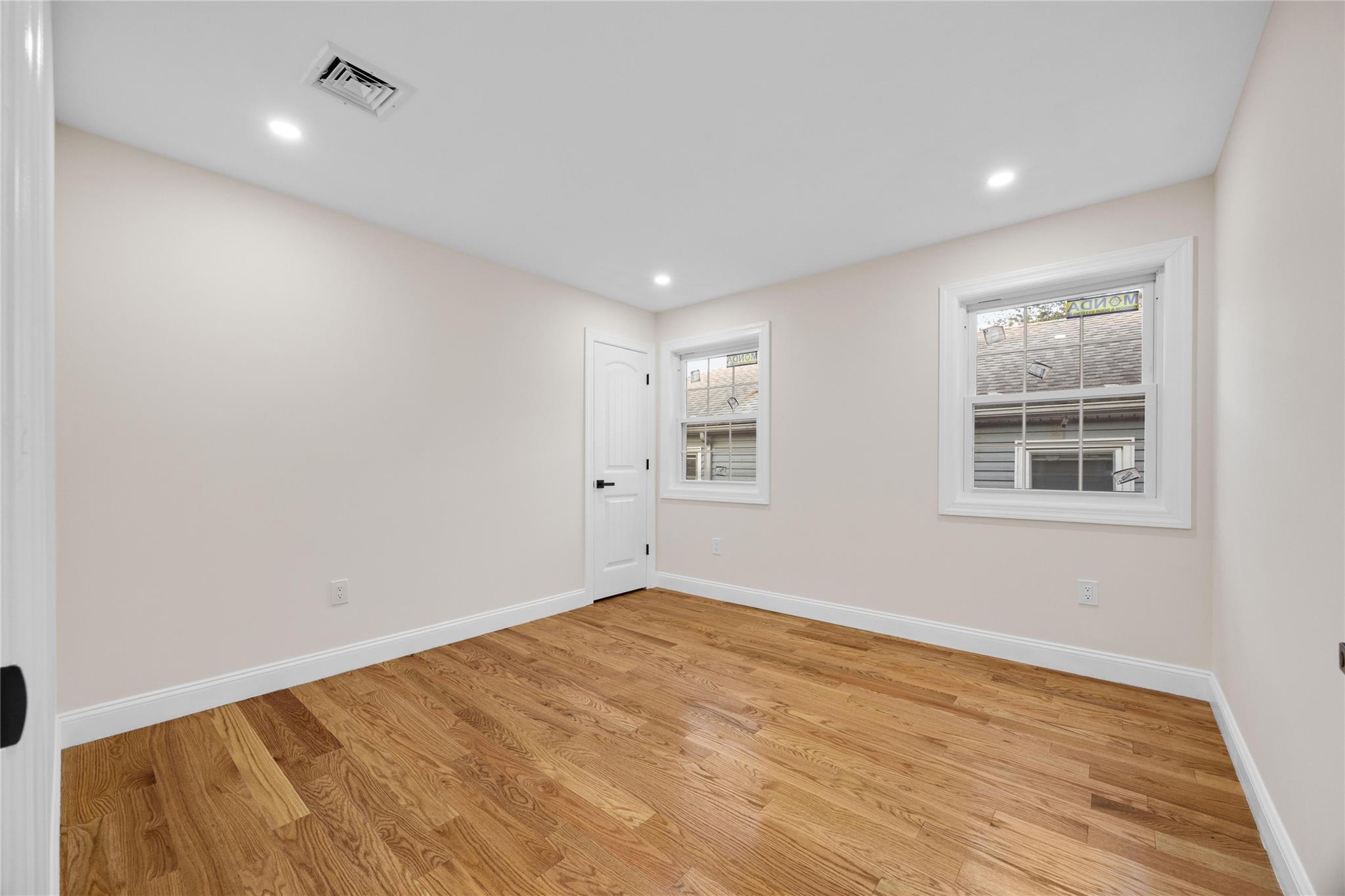 22111 136th Avenue, Springfield Gardens, NY 11413