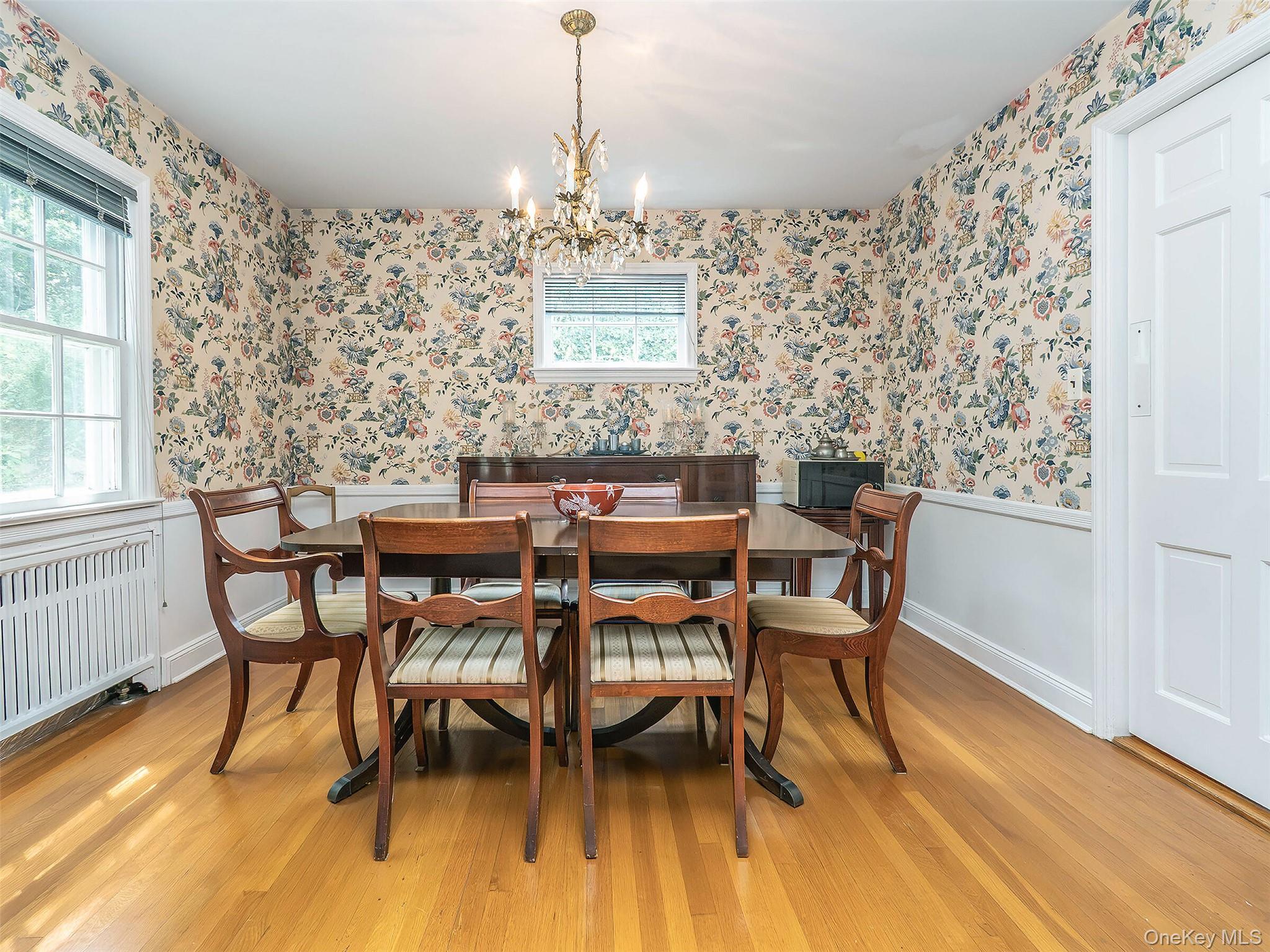 43 Amherst Road, Port Washington, NY 11050