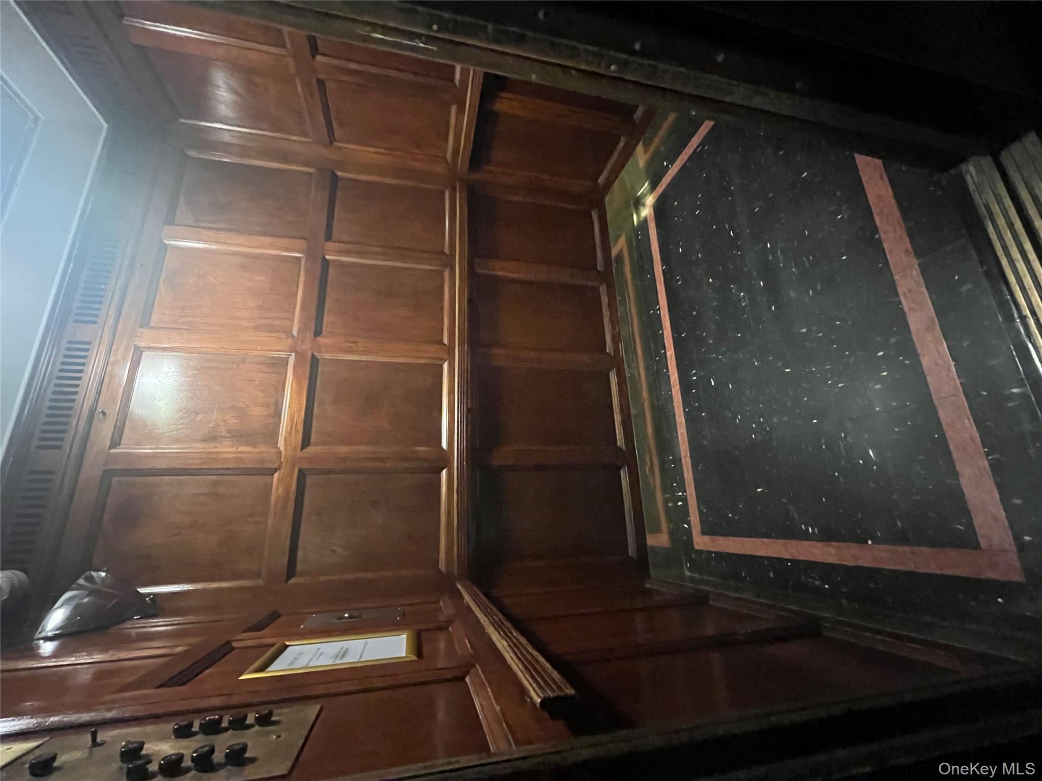 325 E 201 Street # 4D, Bronx, NY 10458