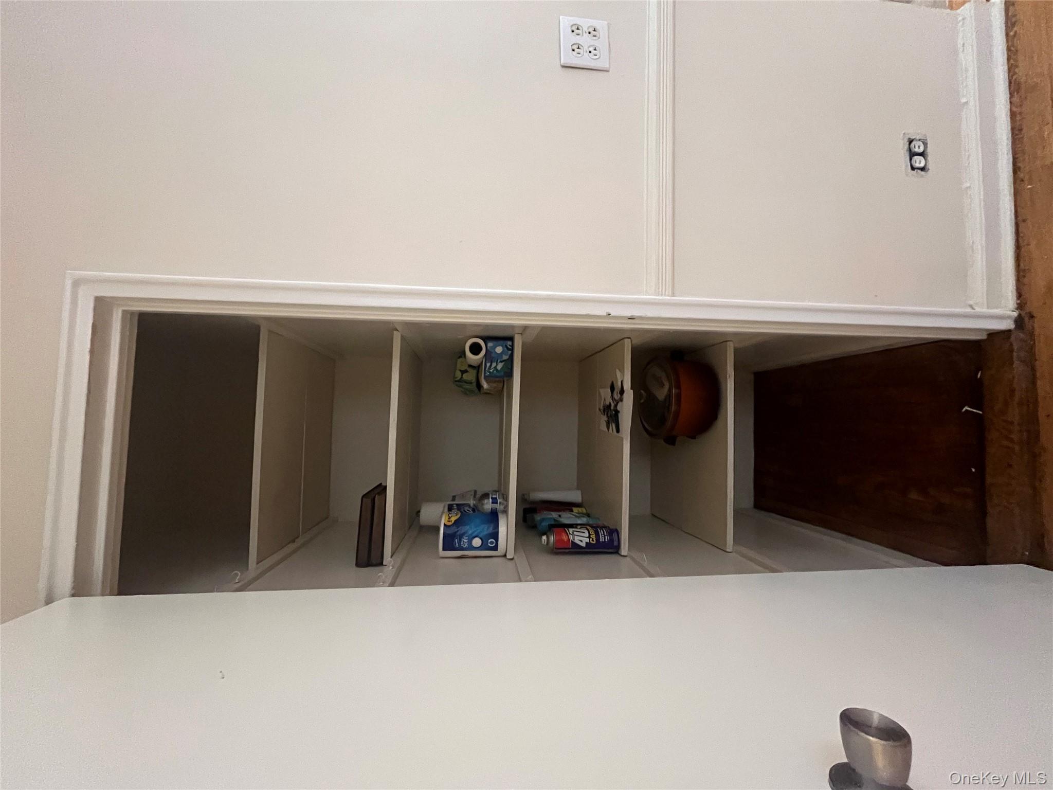 325 E 201 Street # 4D, Bronx, NY 10458