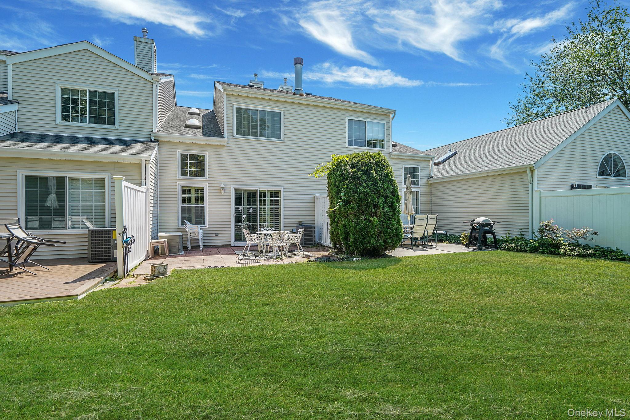 158 Gothic Circle, Manorville, NY 11949