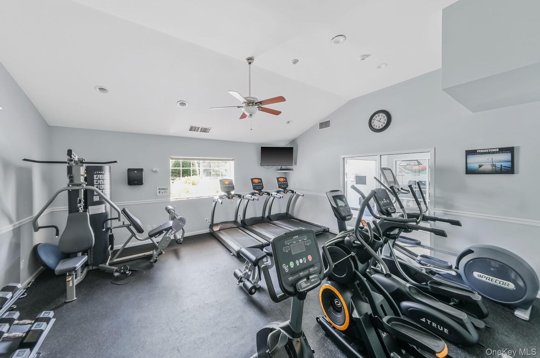 158 Gothic Circle, Manorville, NY 11949