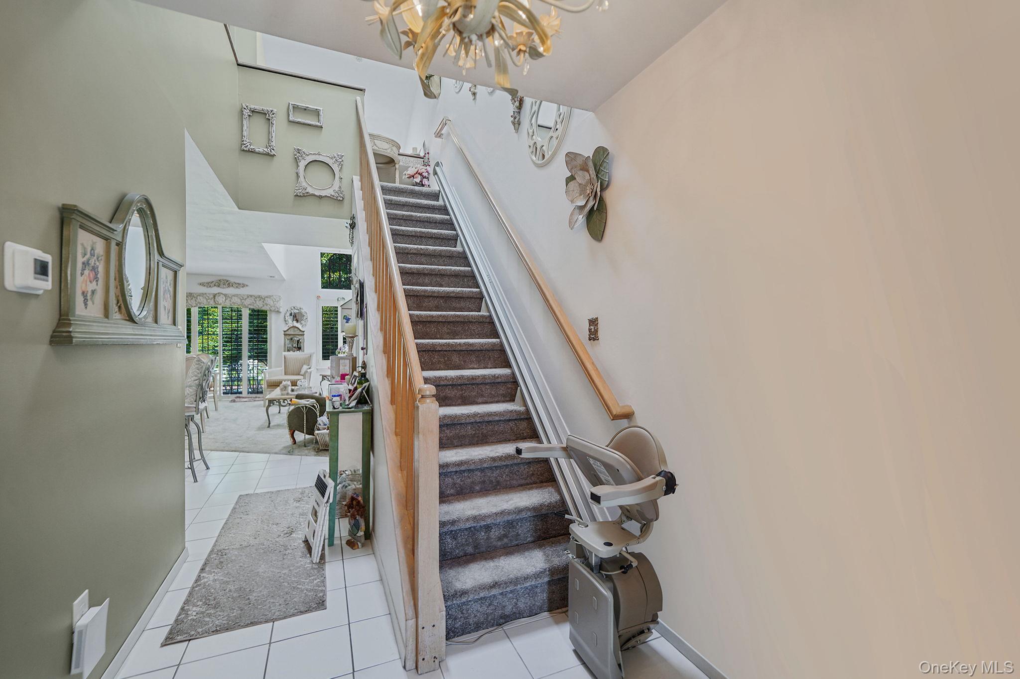 158 Gothic Circle, Manorville, NY 11949