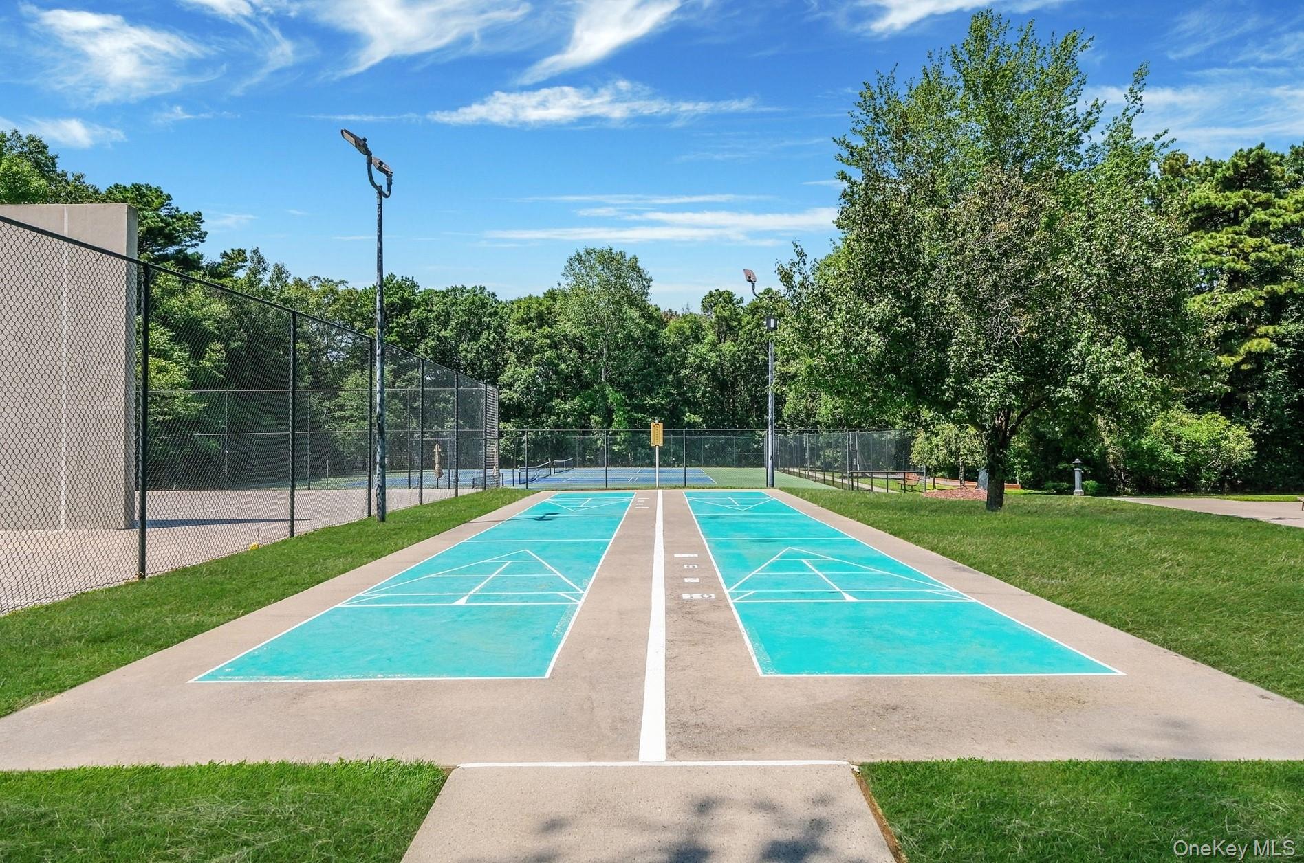 158 Gothic Circle, Manorville, NY 11949