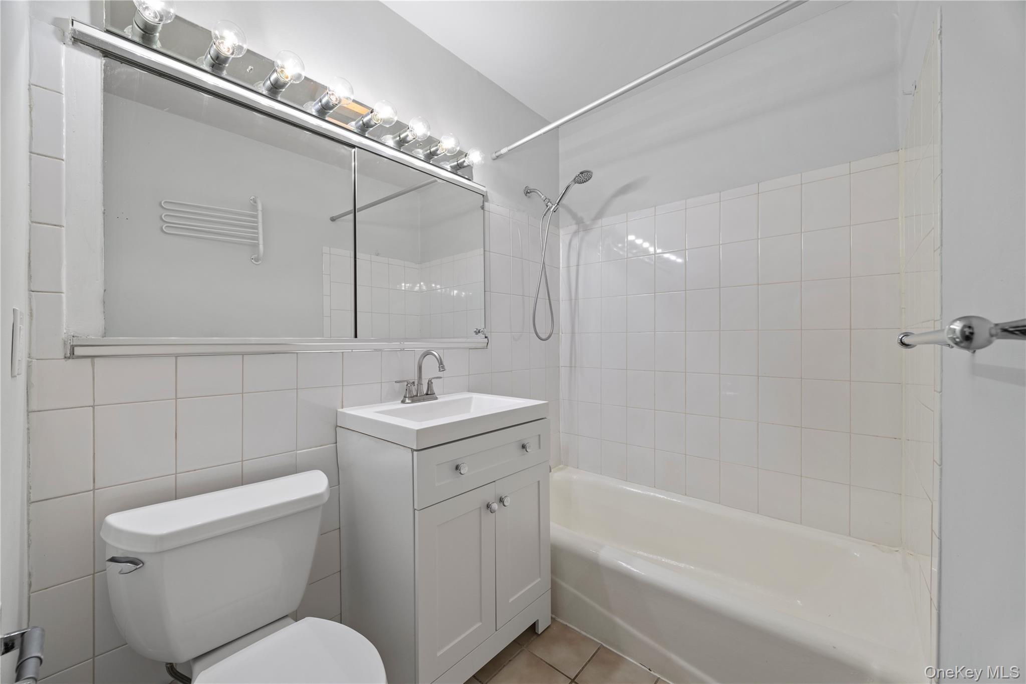 423 Colony Drive, Hartsdale, NY 10530