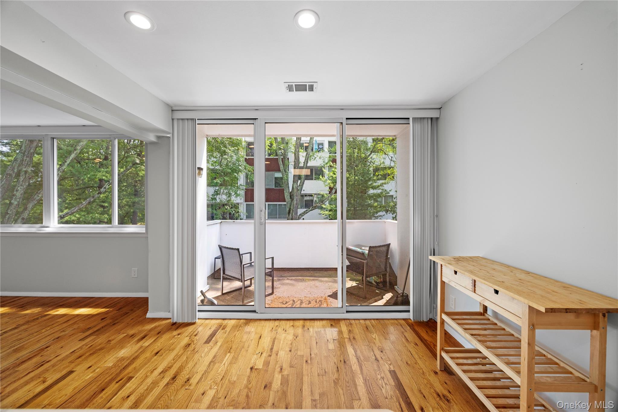 423 Colony Drive, Hartsdale, NY 10530