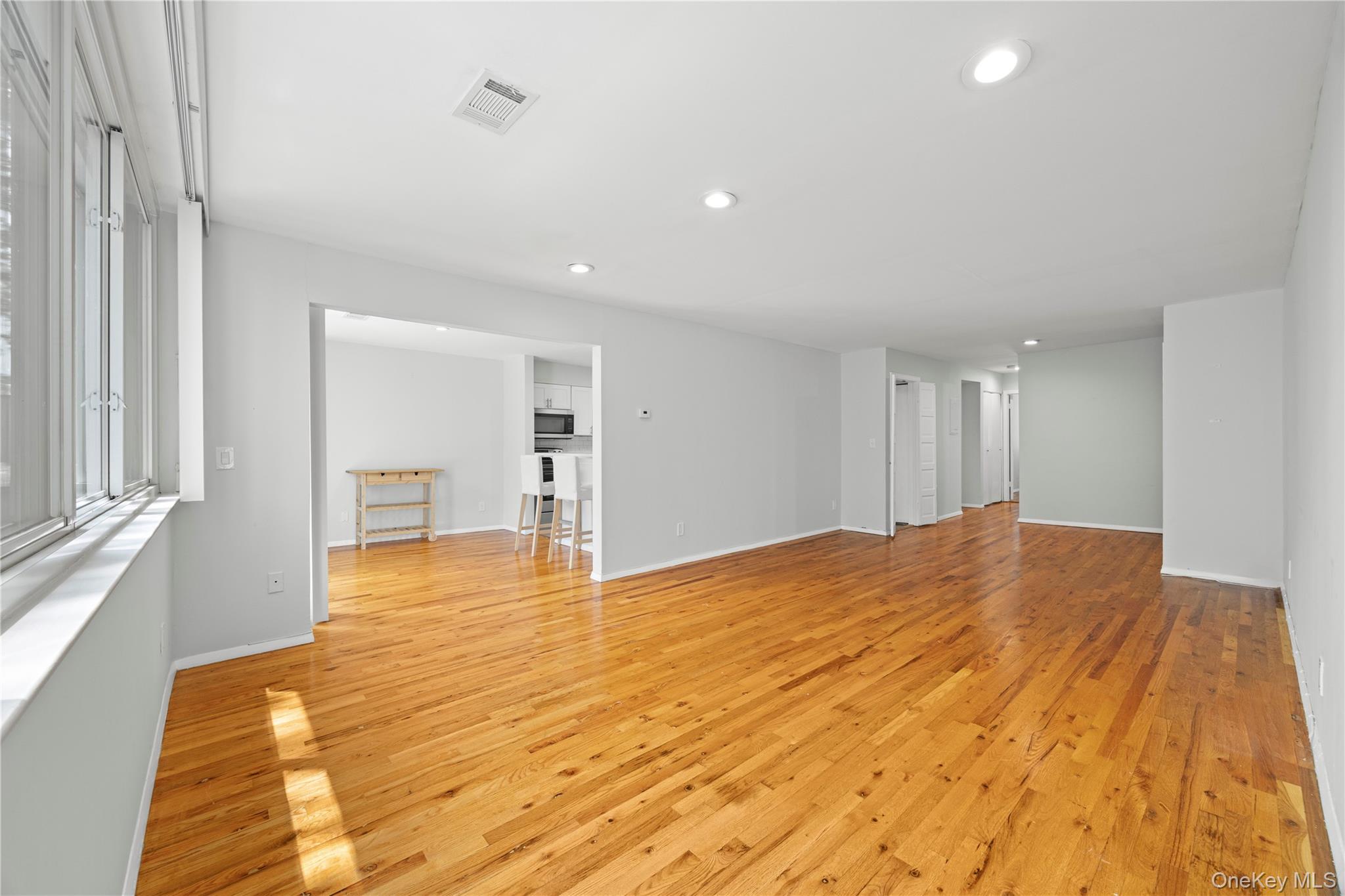 423 Colony Drive, Hartsdale, NY 10530