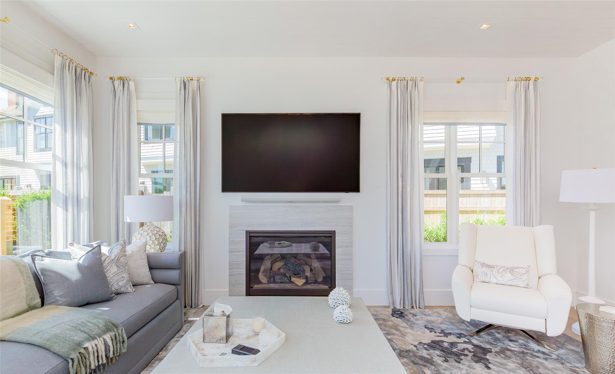 1 Spruce Court, Water Mill, NY 11976