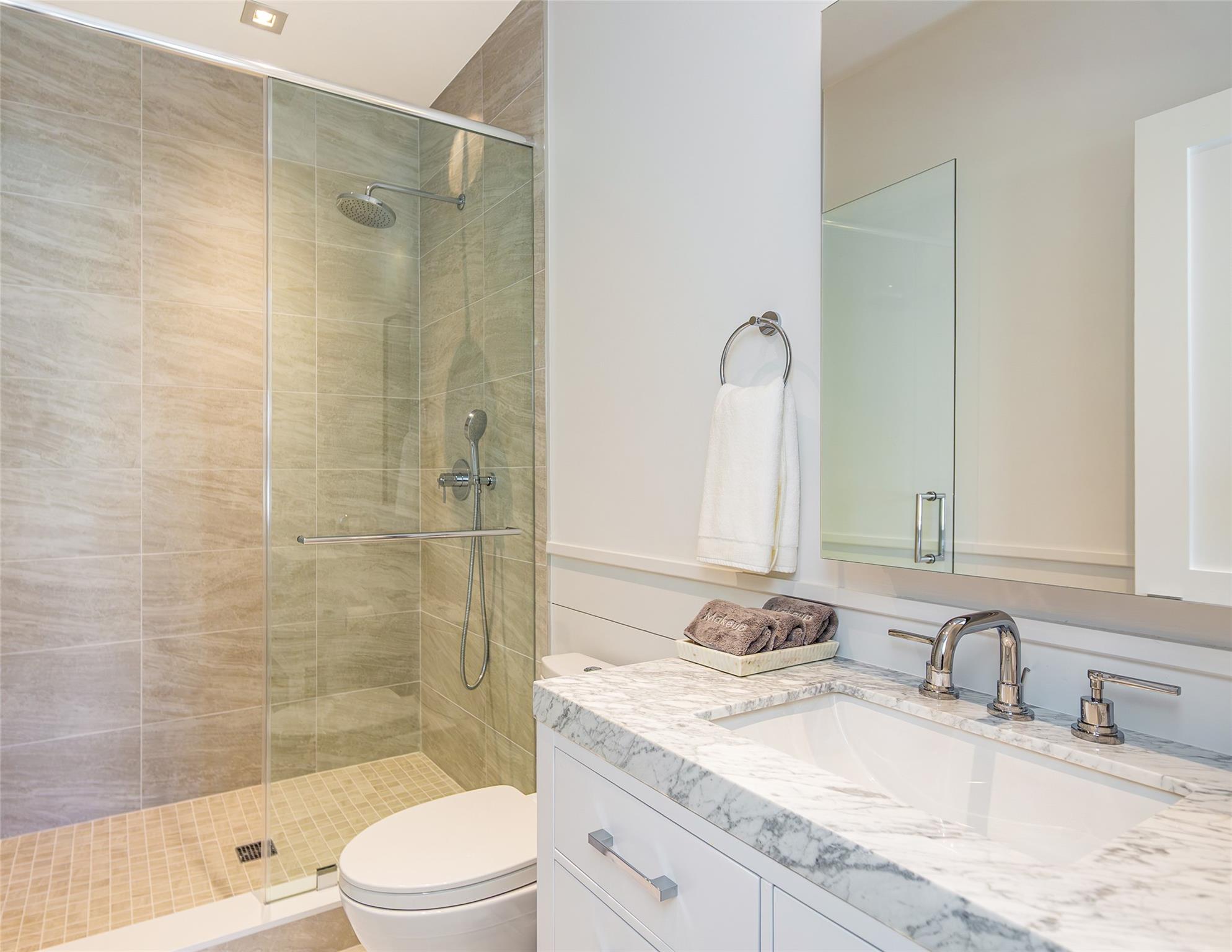 1 Spruce Court, Water Mill, NY 11976